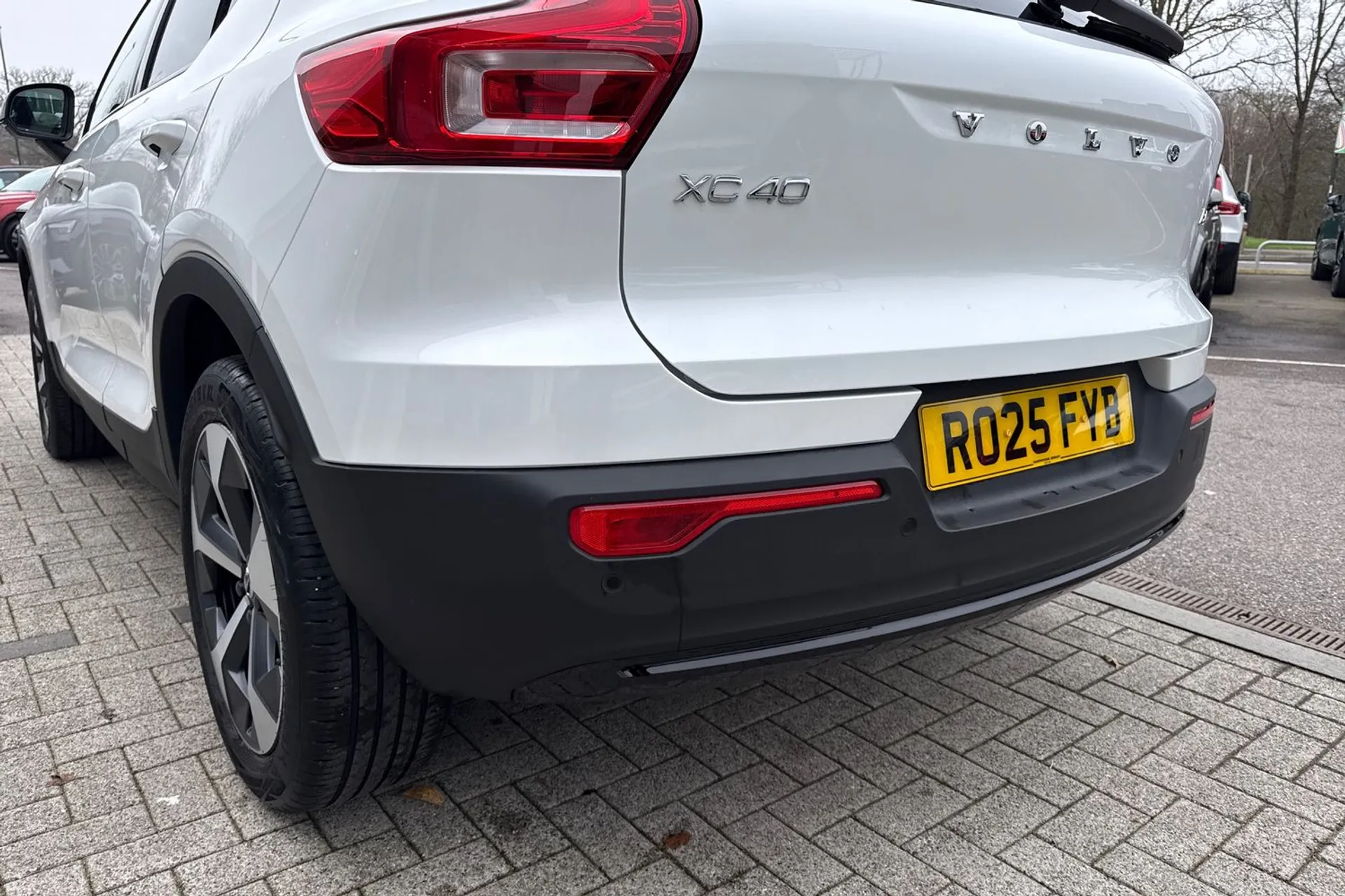 Volvo XC40 thumbnail image number 17