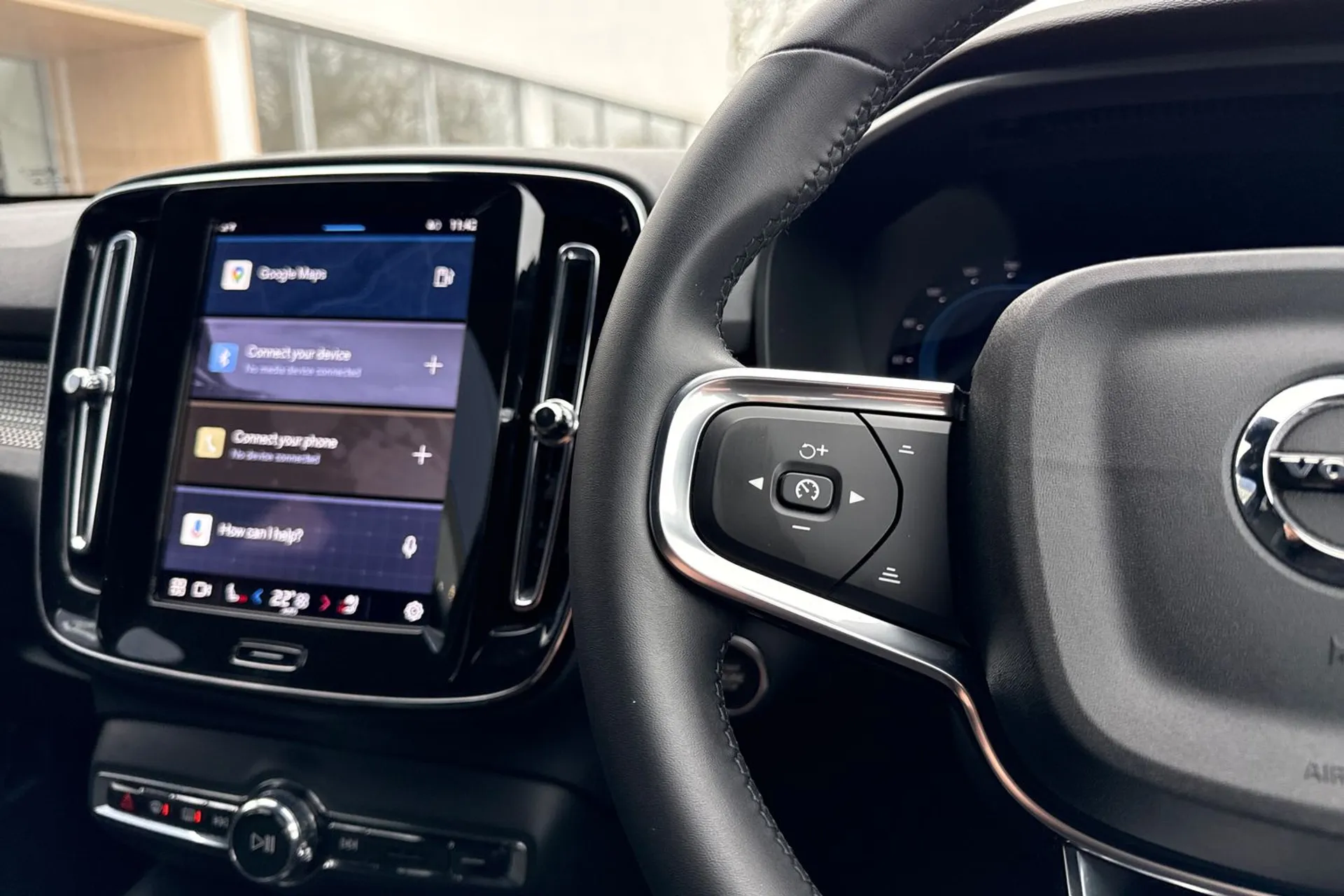 Volvo XC40 thumbnail image number 35