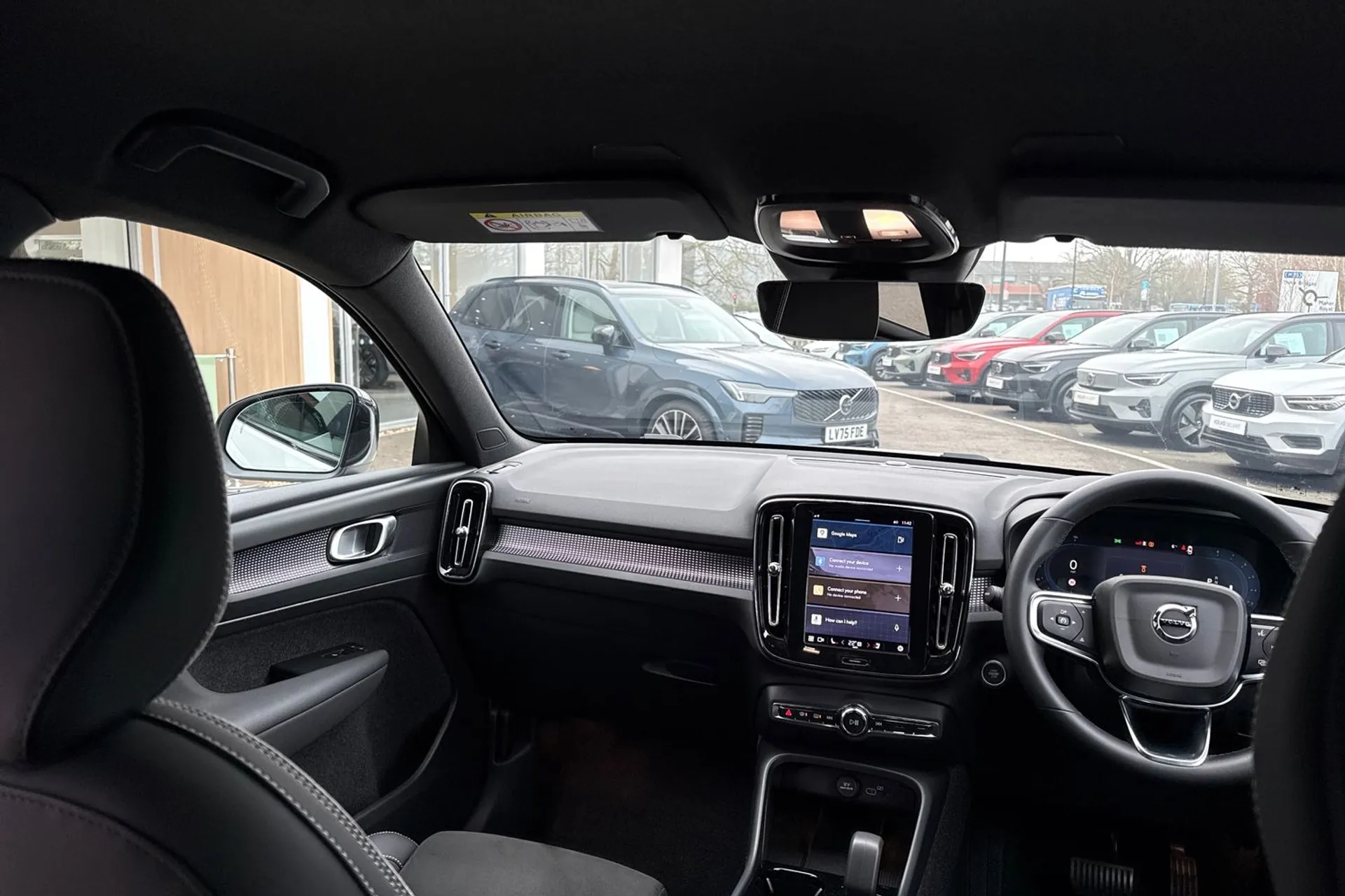 Volvo XC40 thumbnail image number 31