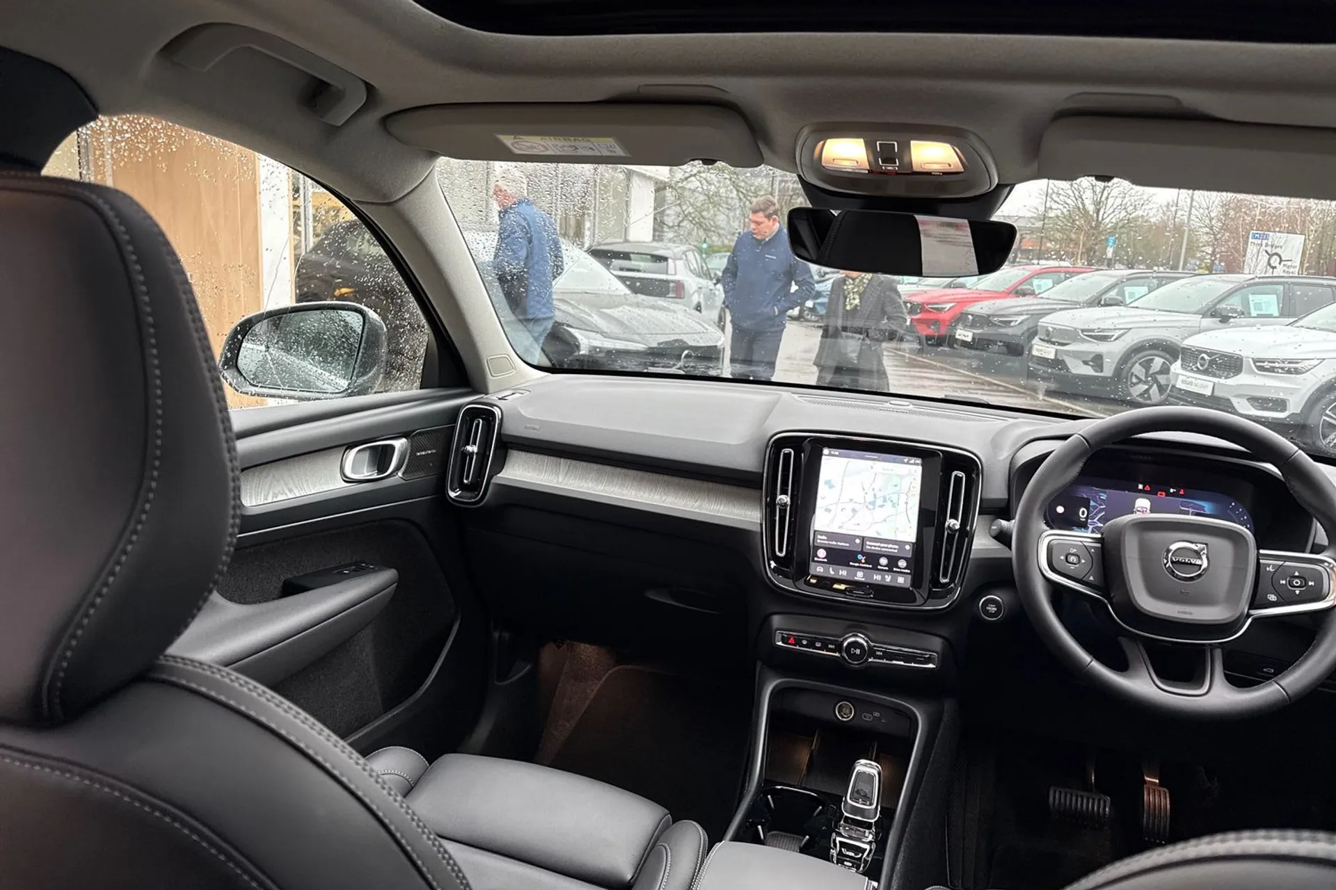 Volvo XC40 thumbnail image number 32