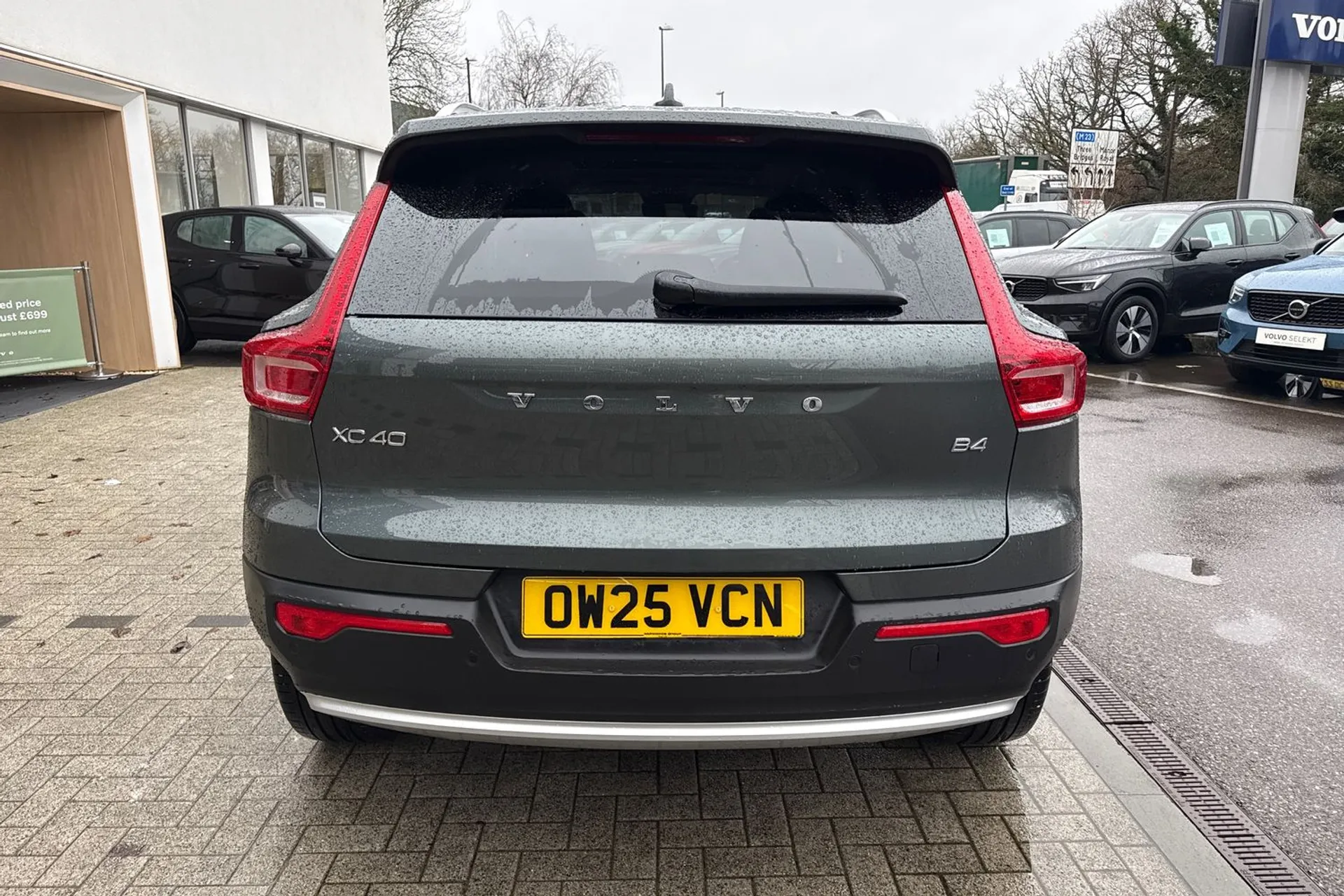 Volvo XC40 thumbnail image number 9