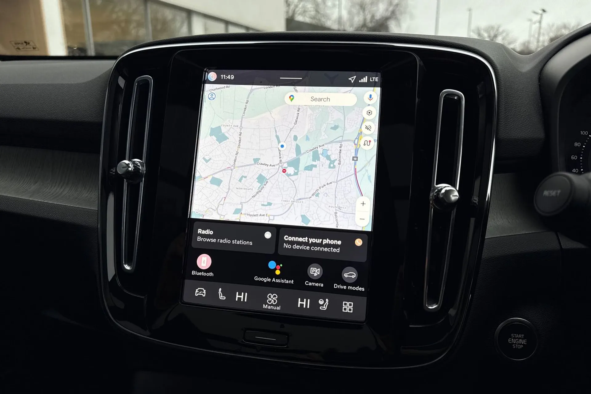 Volvo XC40 thumbnail image number 5