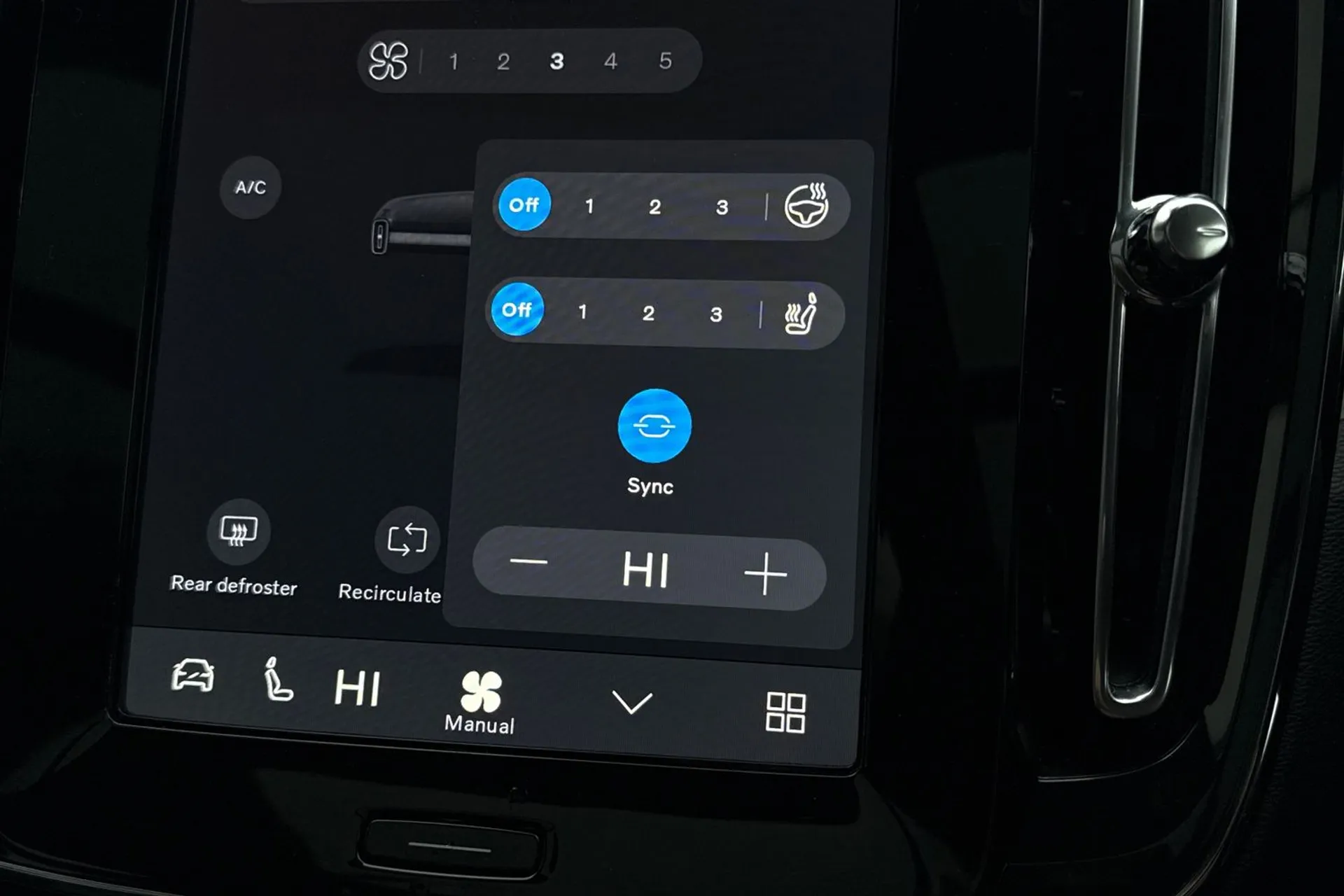 Volvo XC40 thumbnail image number 40