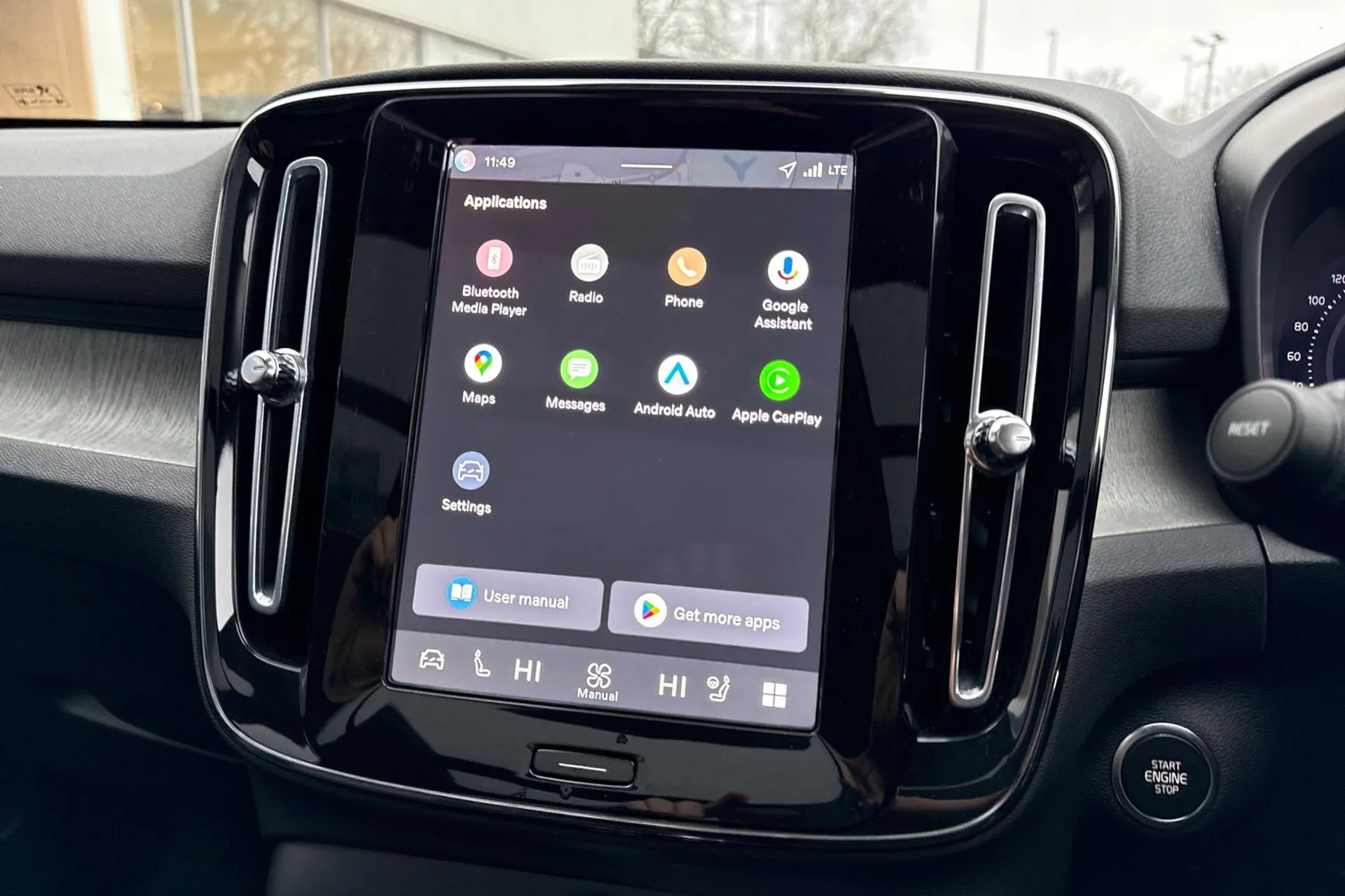 Volvo XC40 thumbnail image number 41