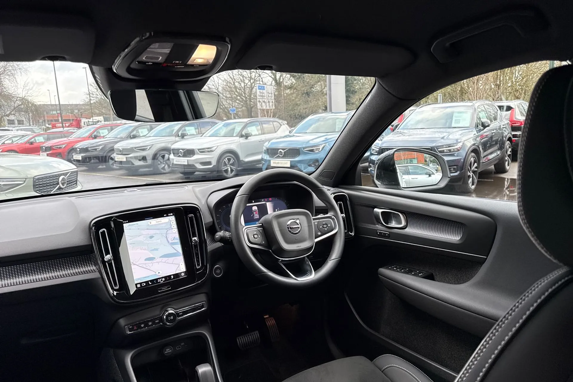 Volvo XC40 thumbnail image number 33