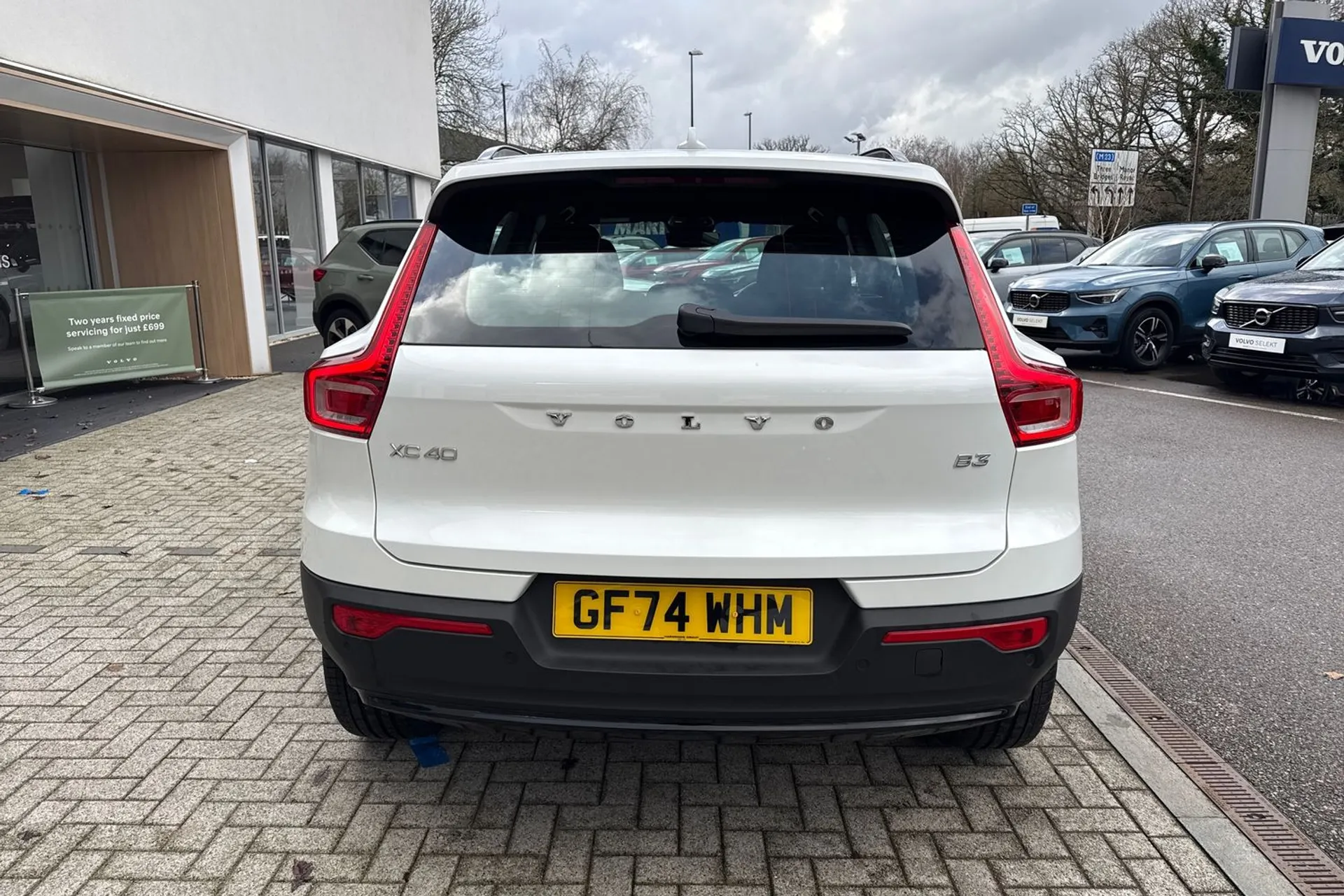 Volvo XC40 thumbnail image number 9