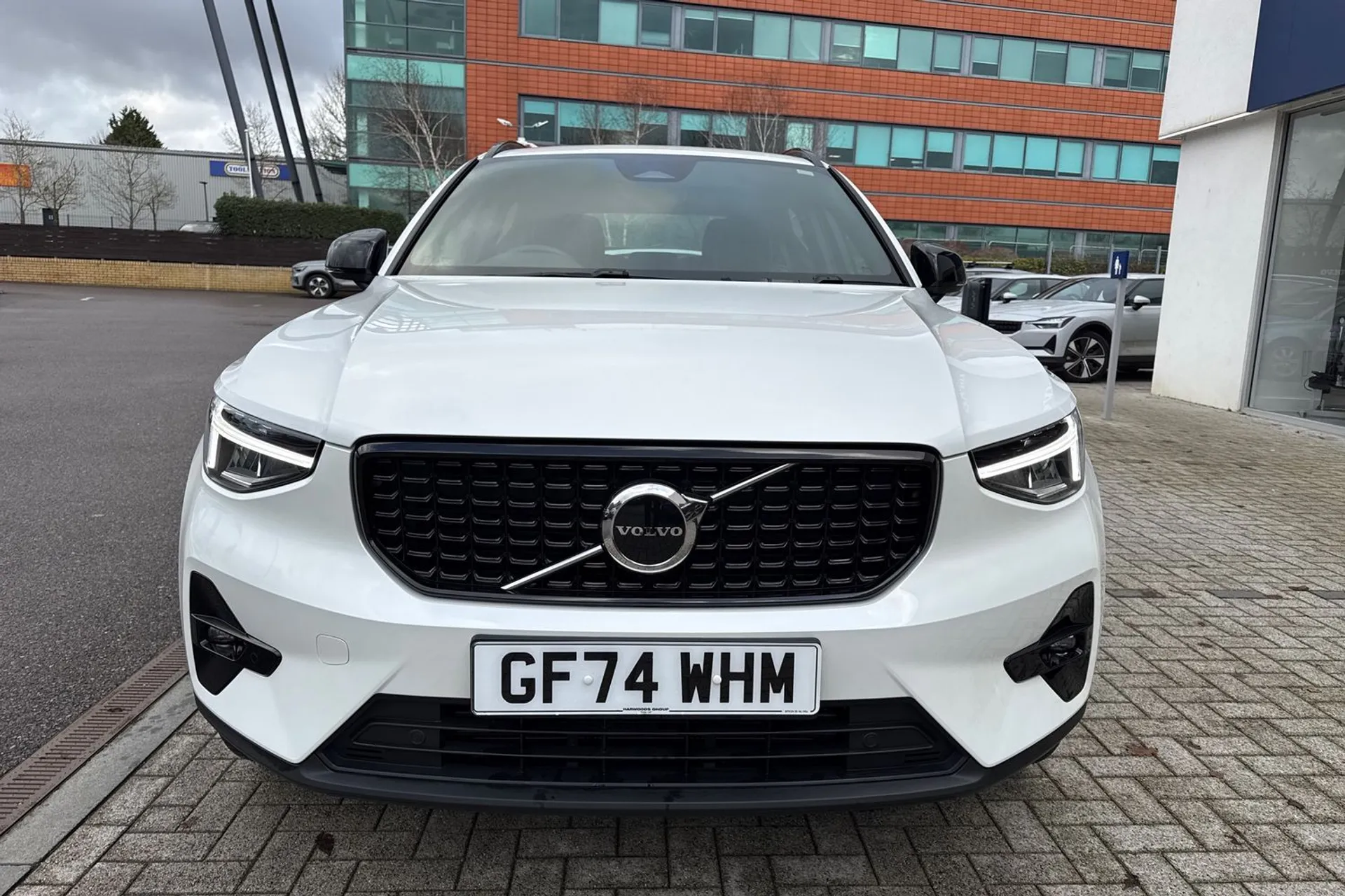 Volvo XC40 thumbnail image number 13