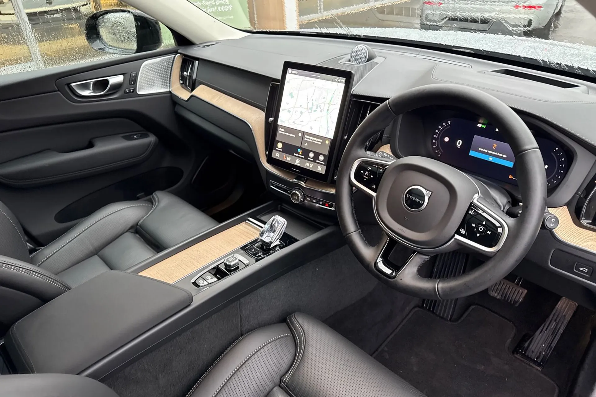 Volvo XC60 thumbnail image number 6