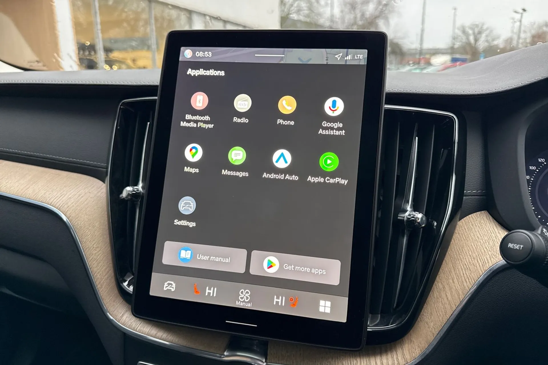 Volvo XC60 thumbnail image number 40