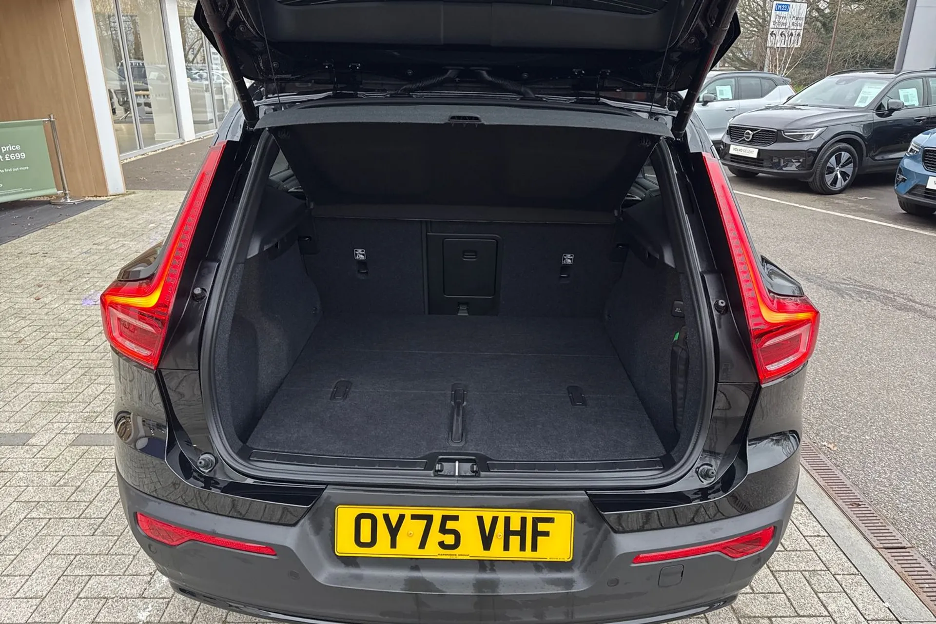 Volvo XC40 thumbnail image number 20