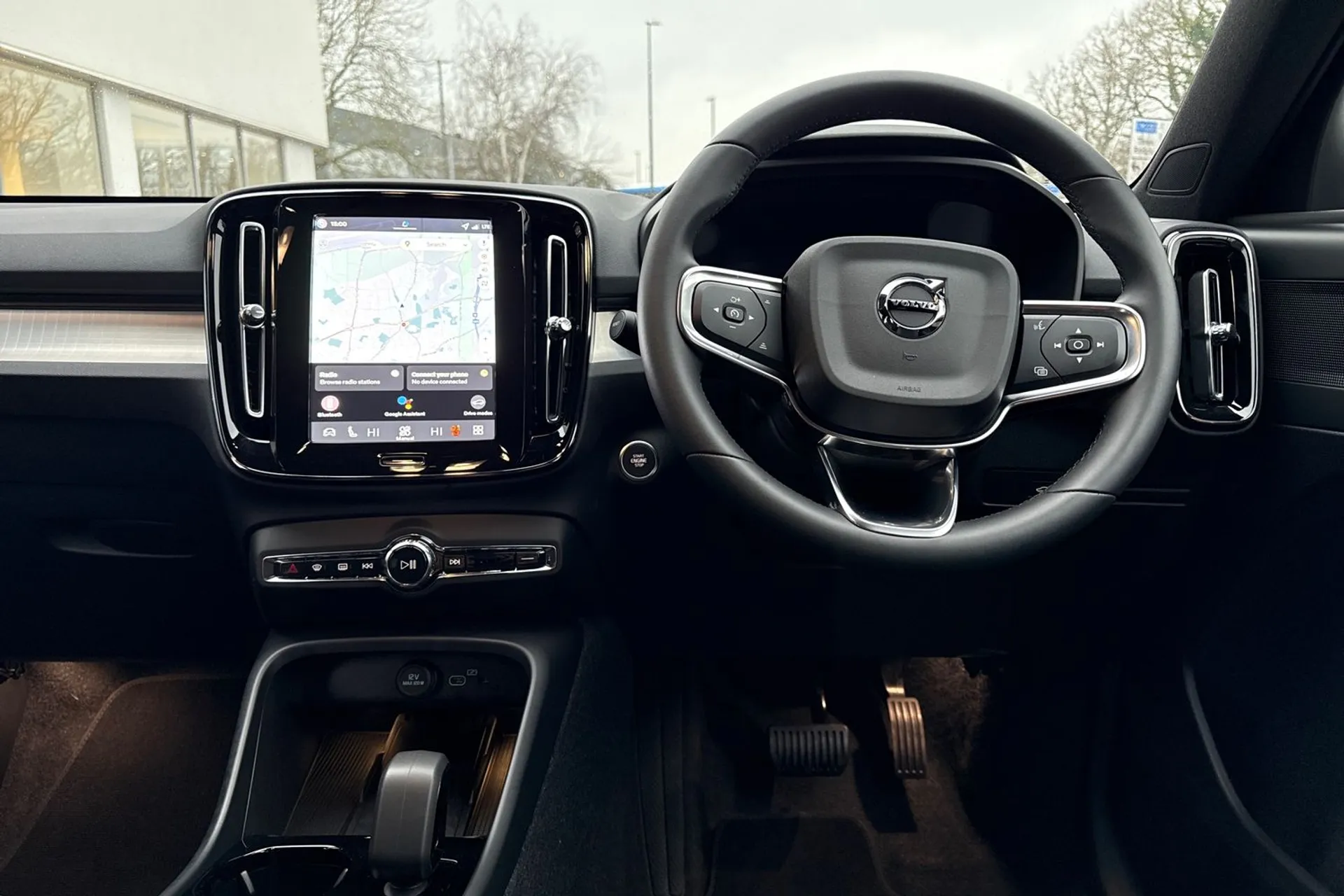 Volvo XC40 thumbnail image number 34