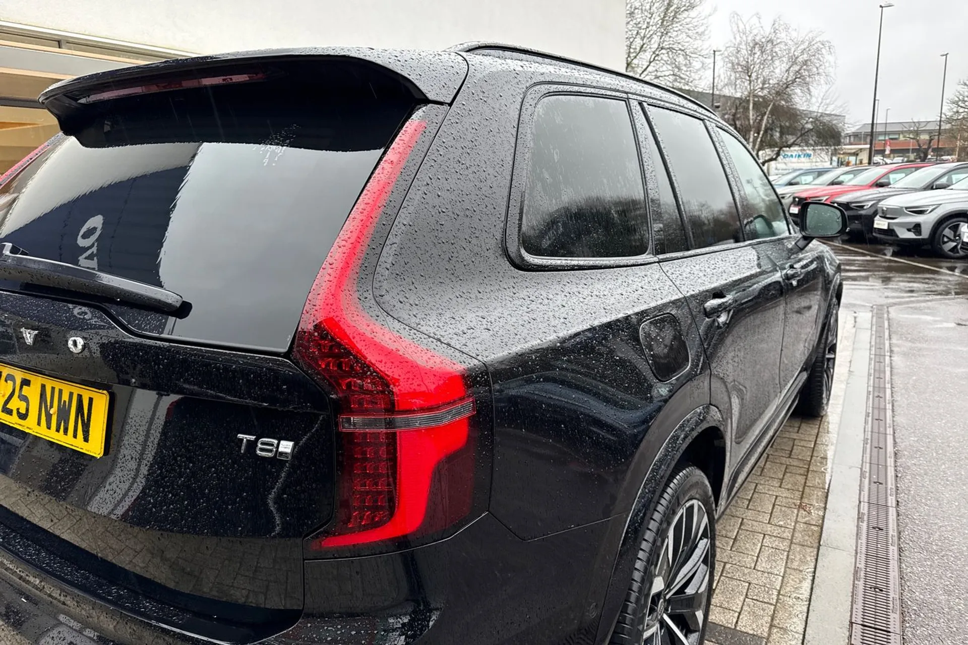 Volvo XC90 thumbnail image number 16