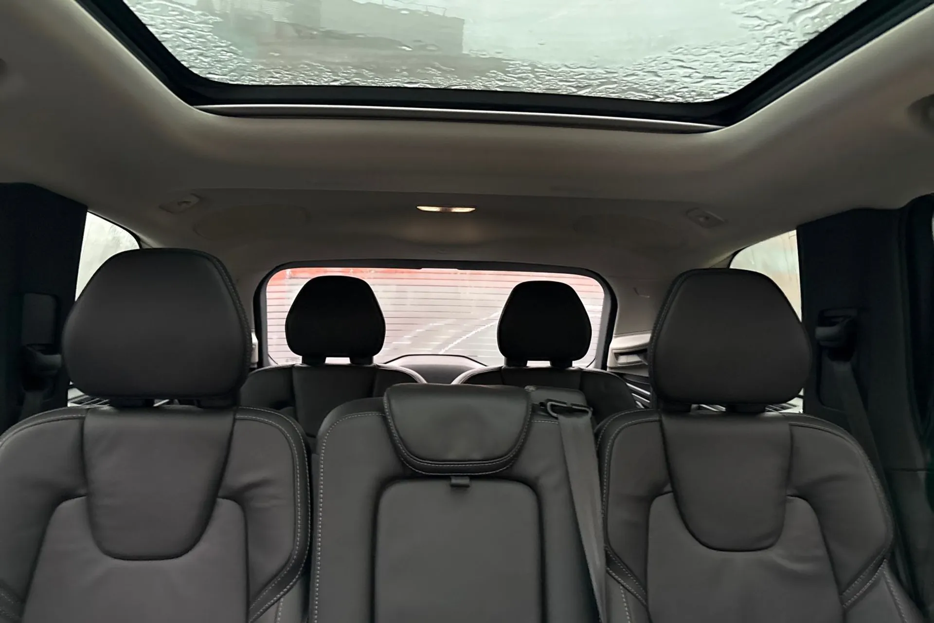 Volvo XC90 thumbnail image number 6