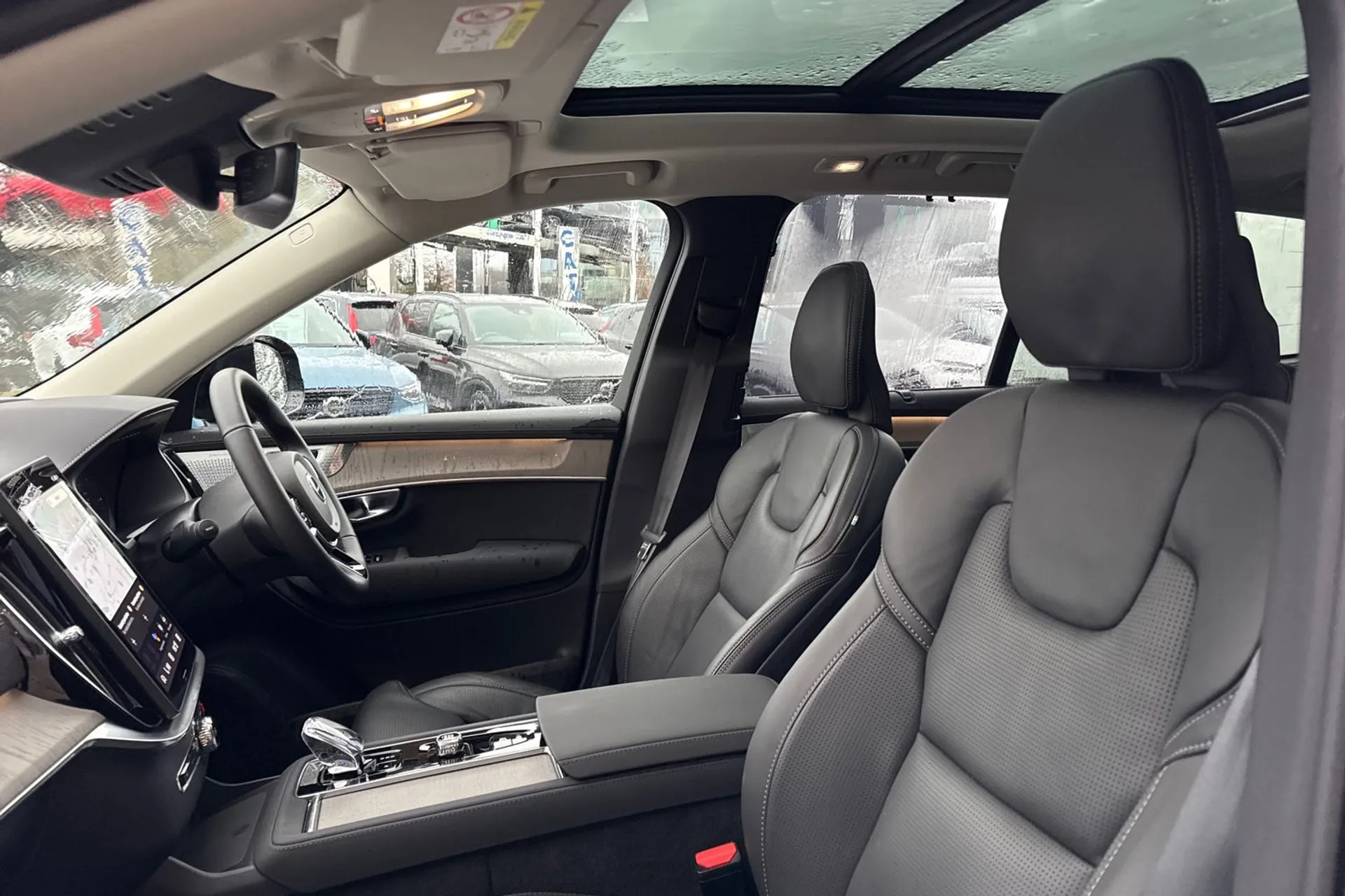 Volvo XC90 thumbnail image number 29