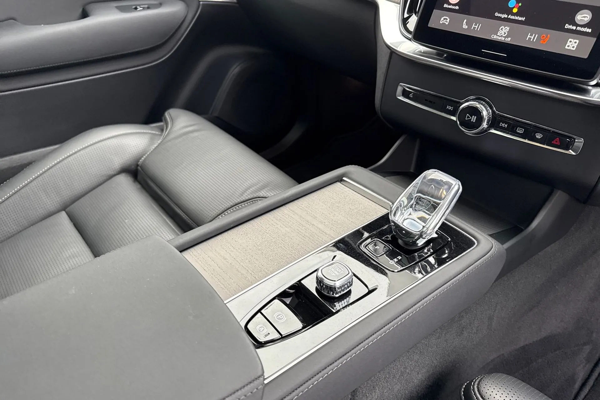 Volvo XC90 thumbnail image number 46