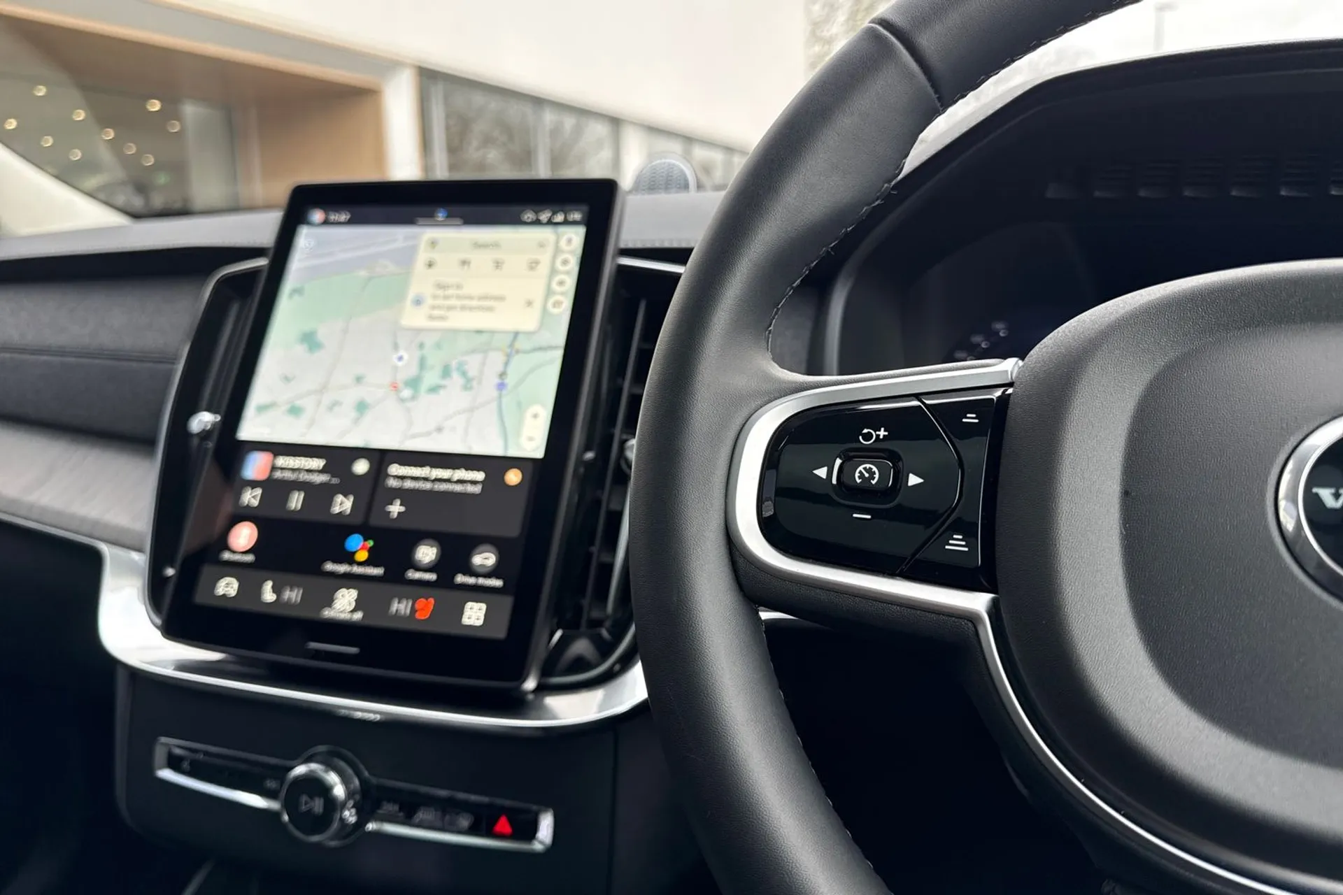 Volvo XC90 thumbnail image number 38