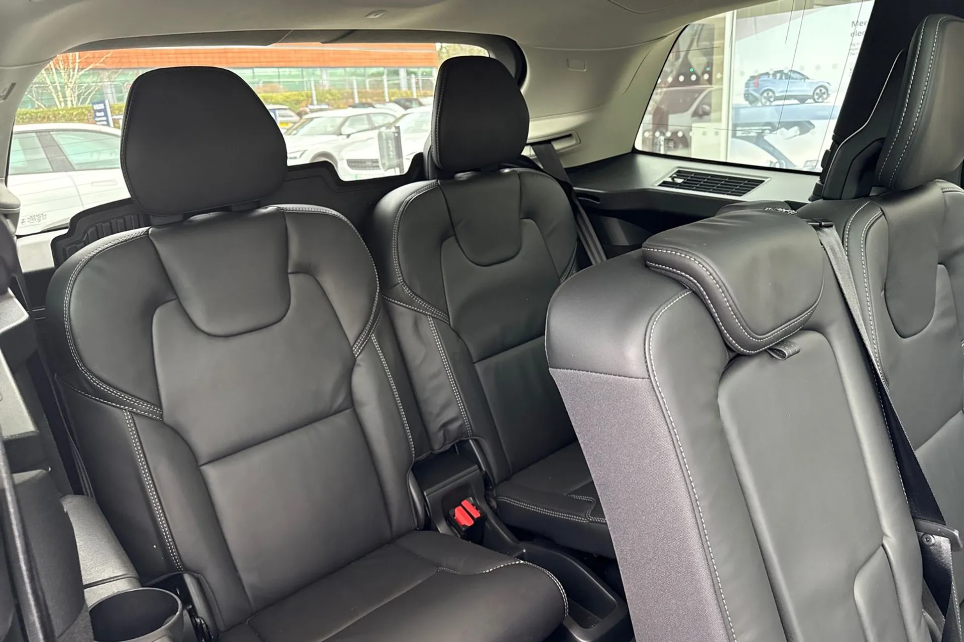 Volvo XC90 thumbnail image number 7