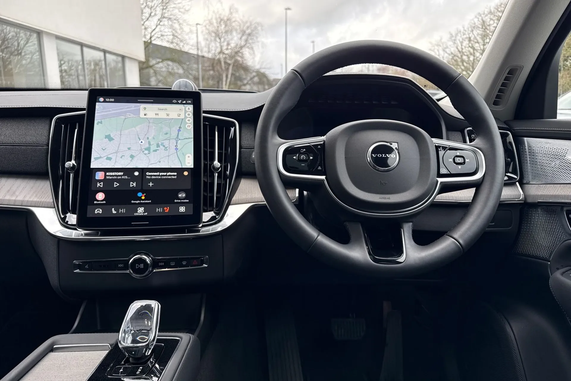 Volvo XC90 thumbnail image number 36