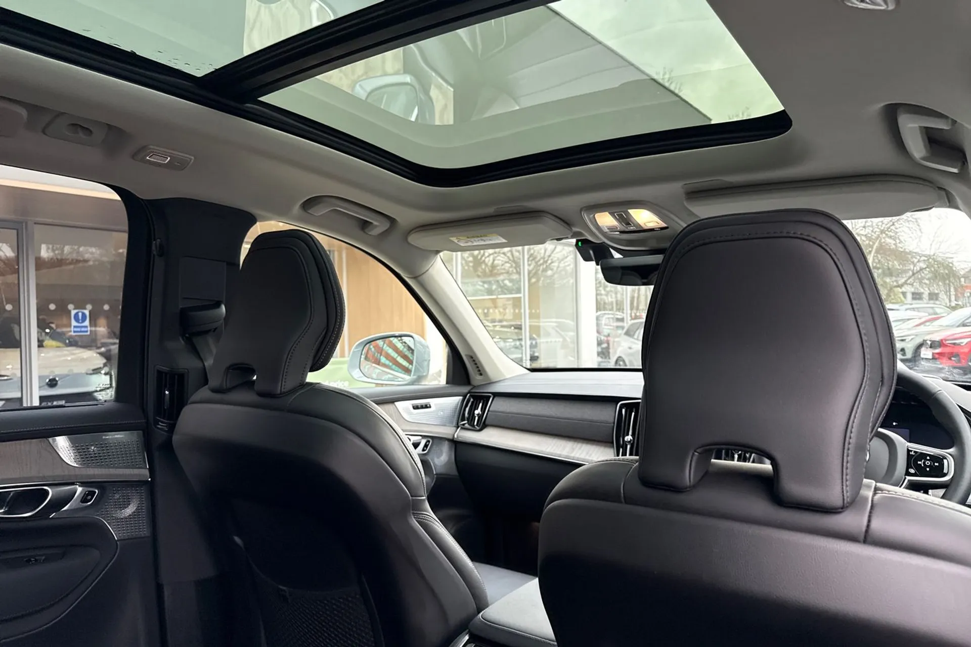 Volvo XC90 thumbnail image number 26