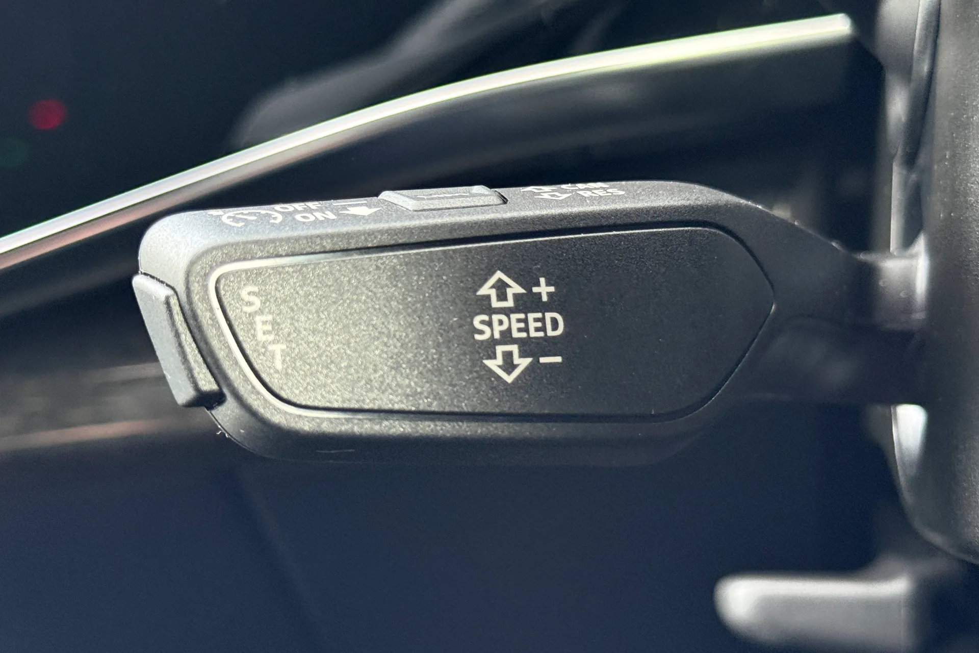 Audi Q8 thumbnail image number 21