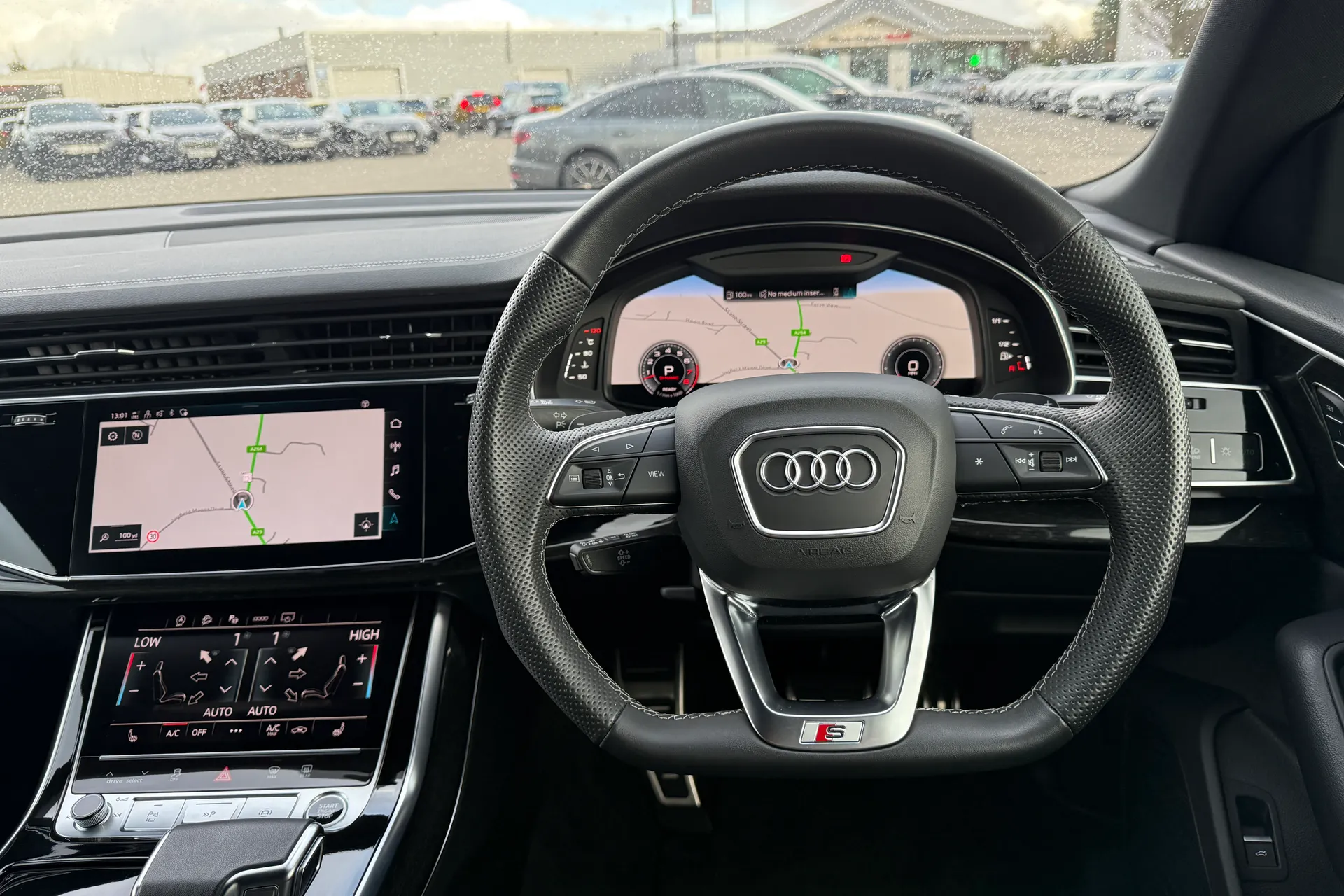 Audi Q8 thumbnail image number 6