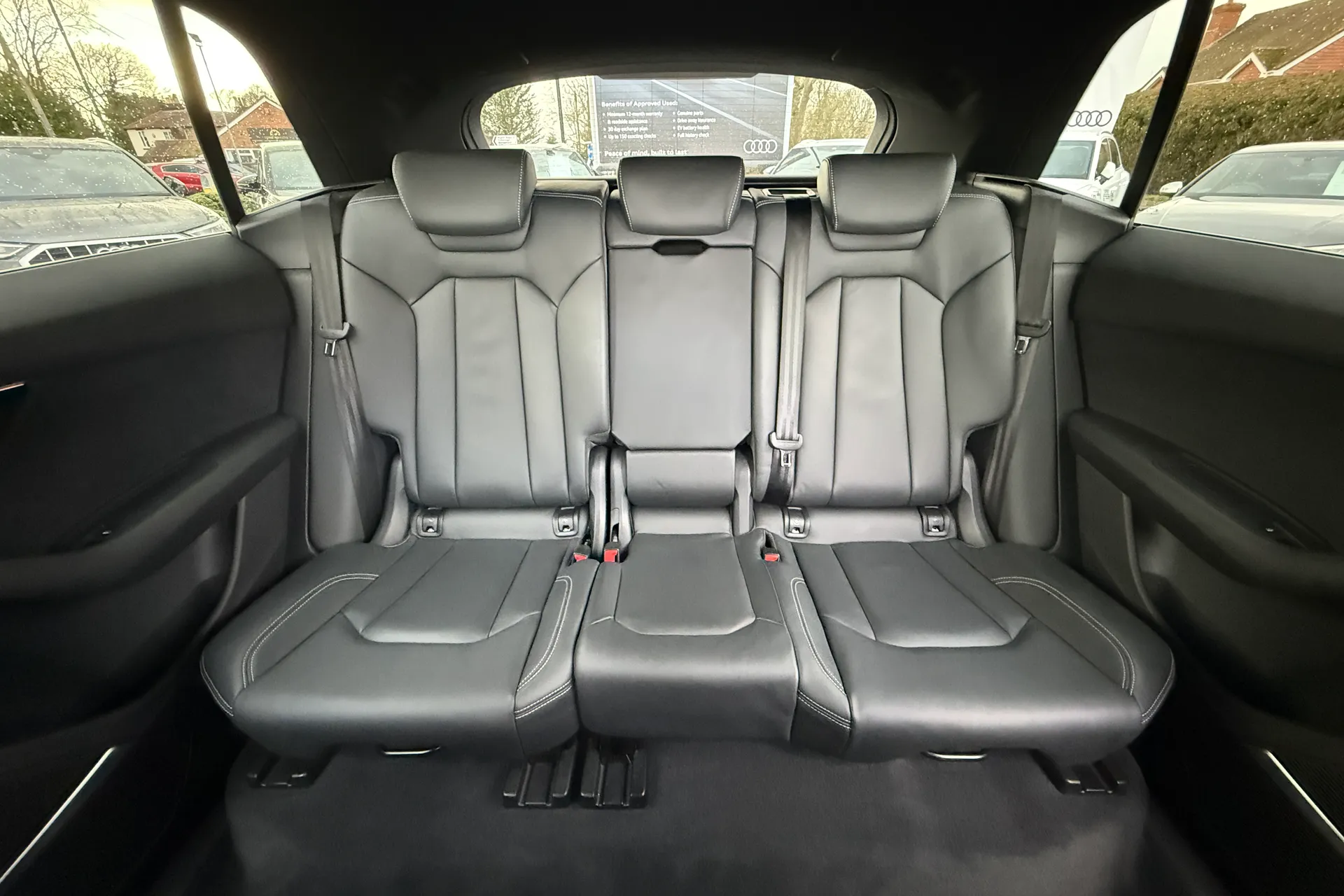 Audi Q8 thumbnail image number 42