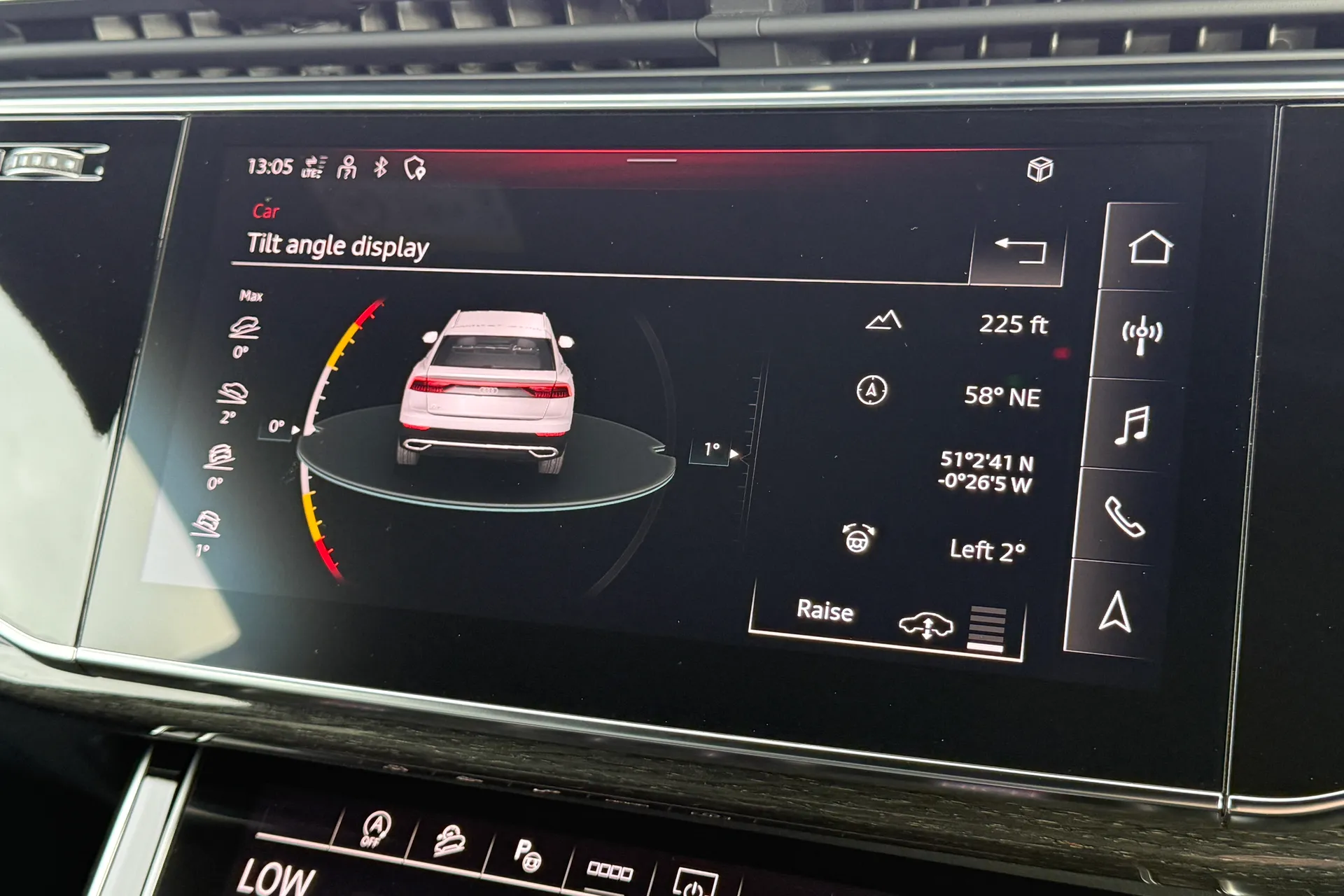 Audi Q8 thumbnail image number 14