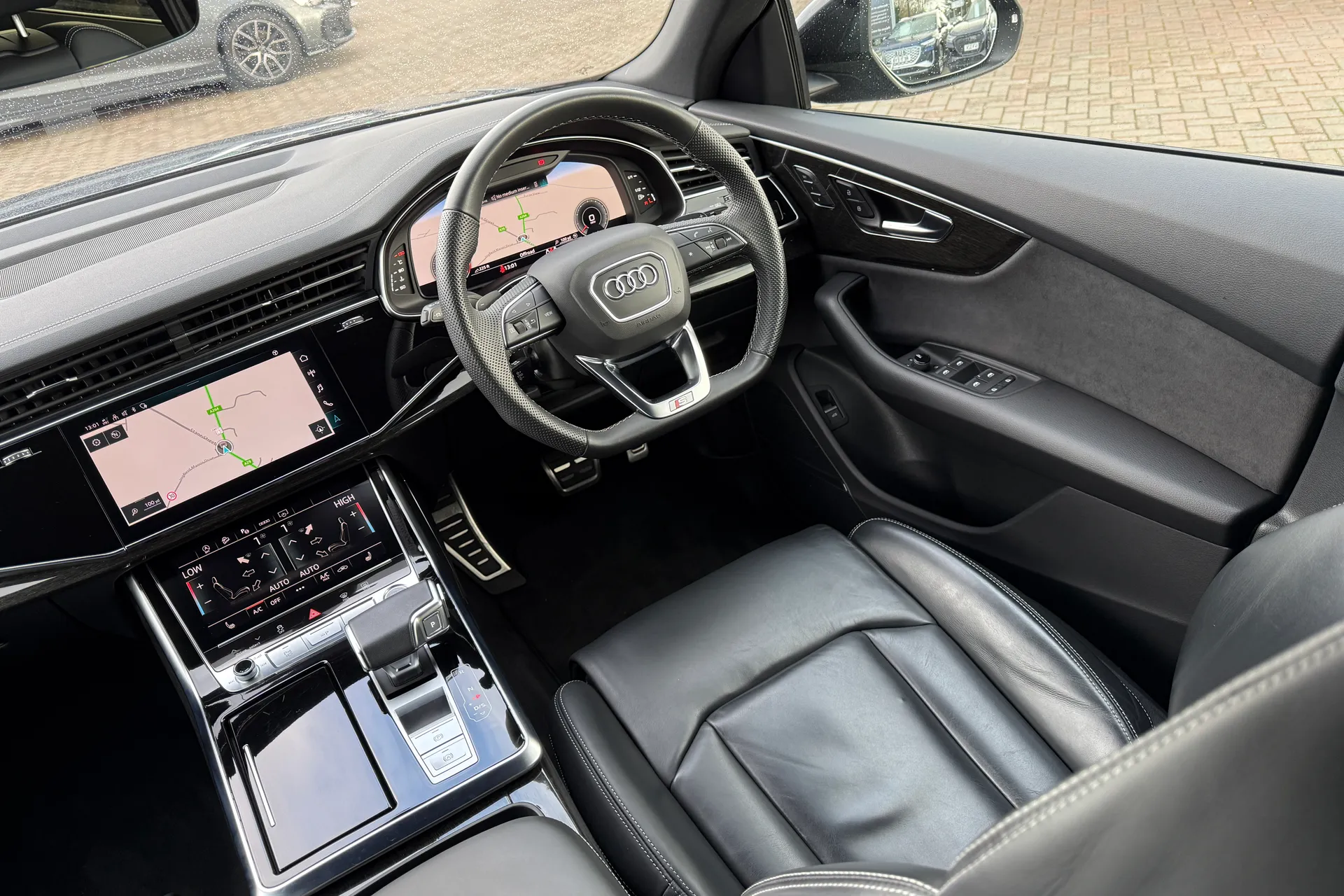 Audi Q8 thumbnail image number 46