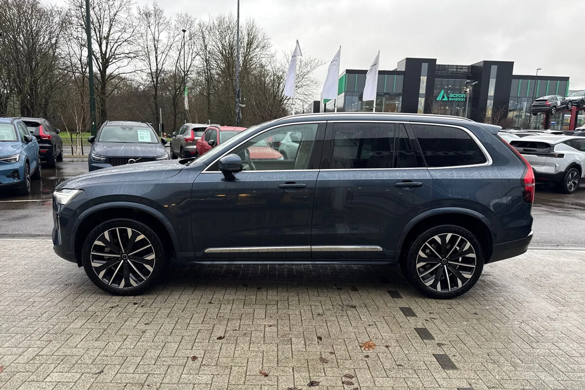 Volvo XC90 thumbnail image number 12