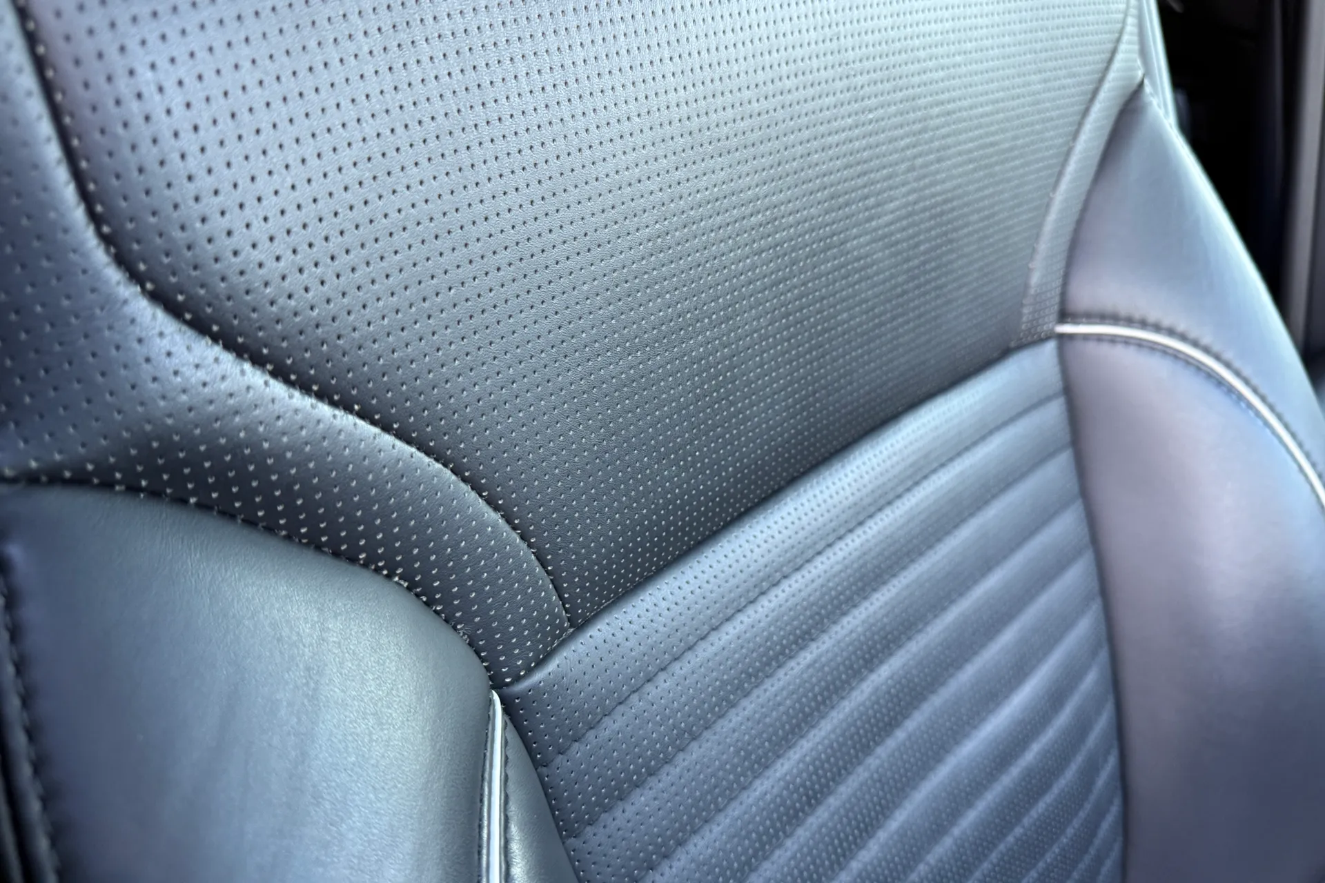 LAND ROVER DISCOVERY thumbnail image number 37