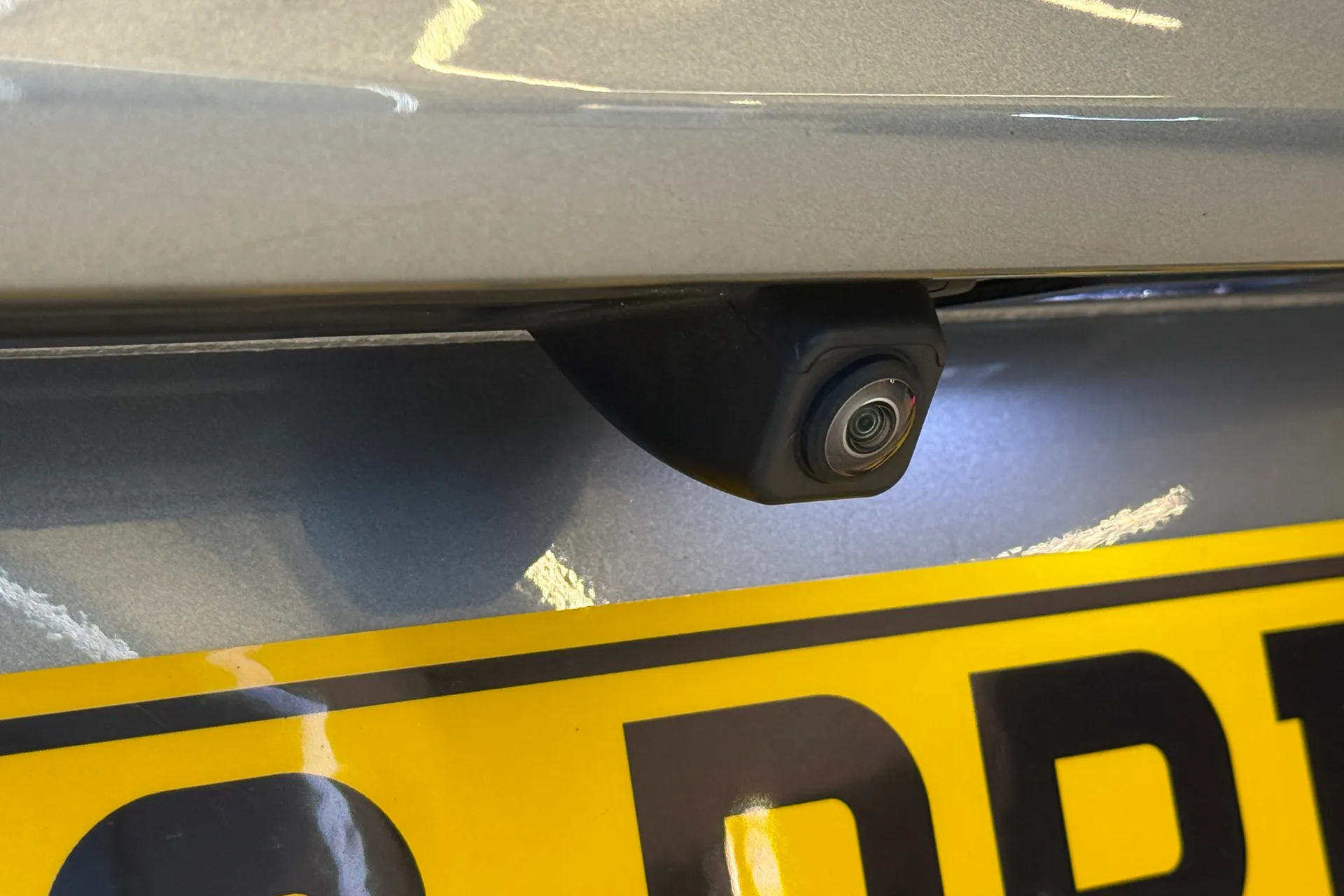 BMW 5 SERIES thumbnail image number 46