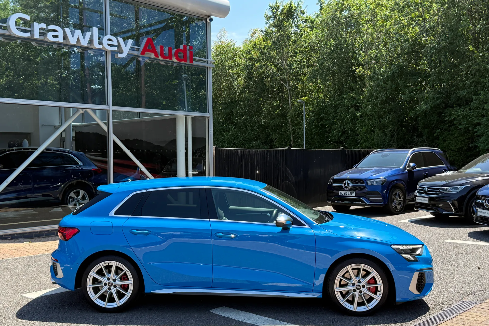 Audi A3 thumbnail image number 2