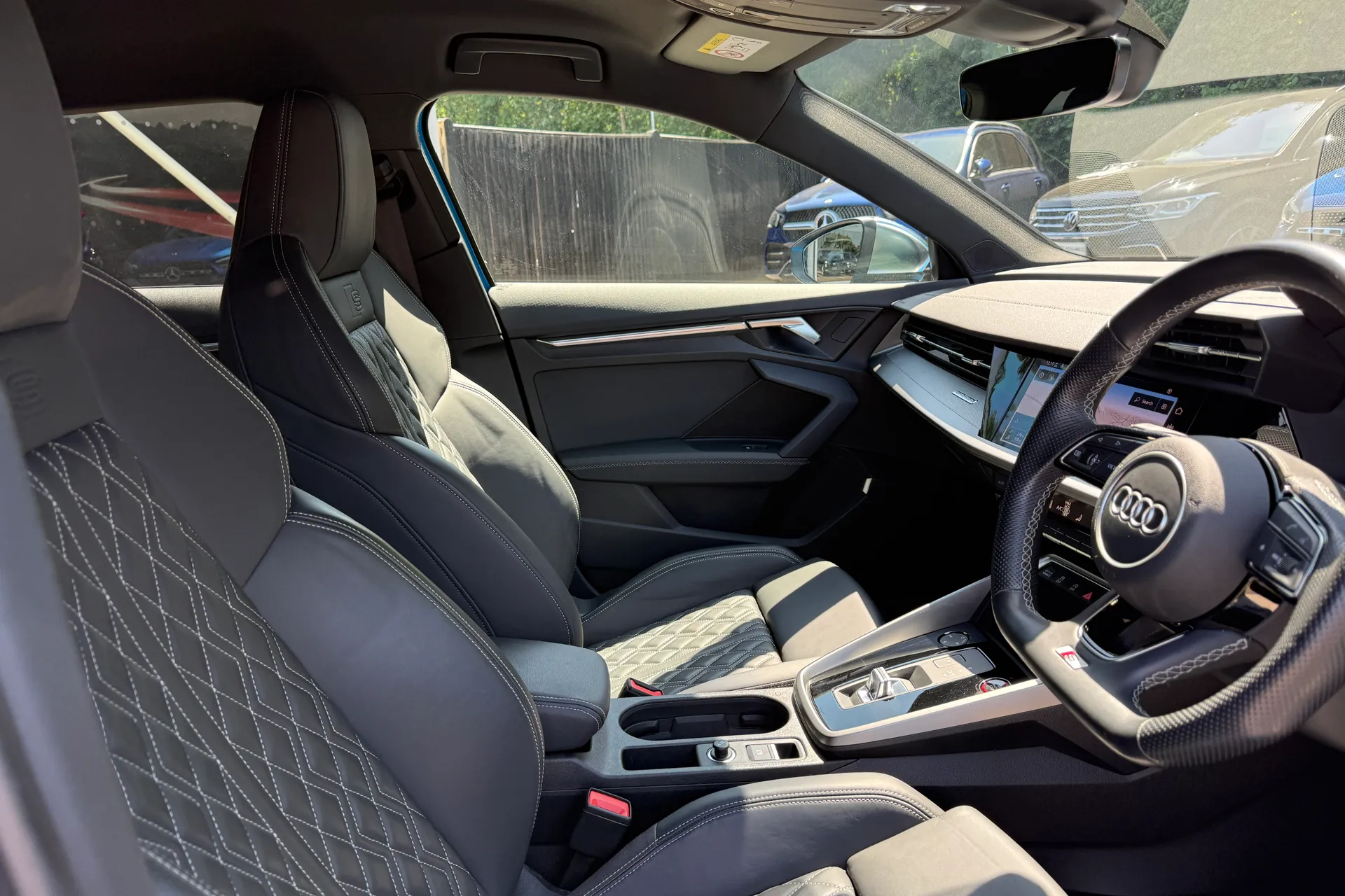 Audi A3 thumbnail image number 31