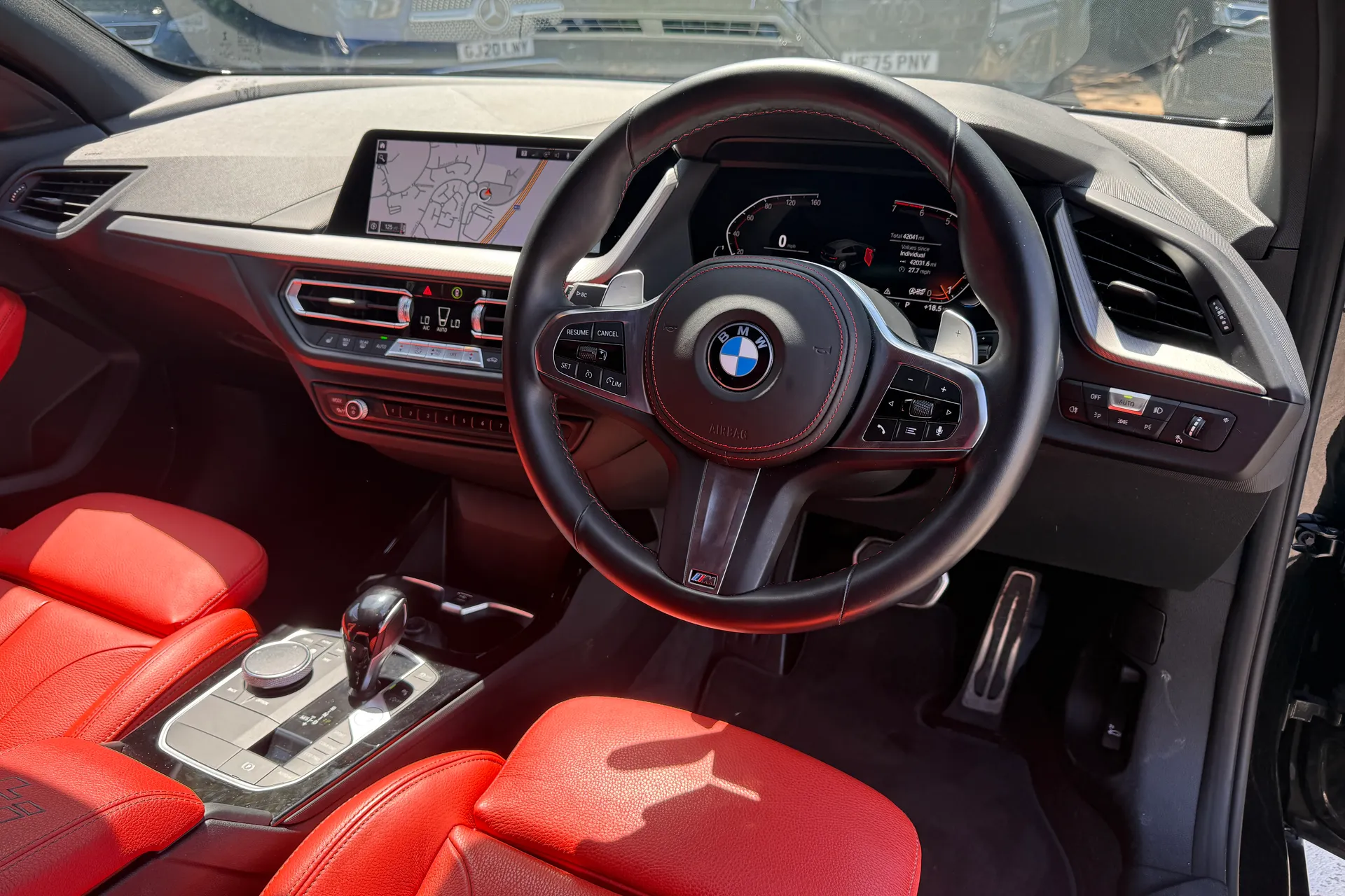 BMW 1 SERIES thumbnail image number 30