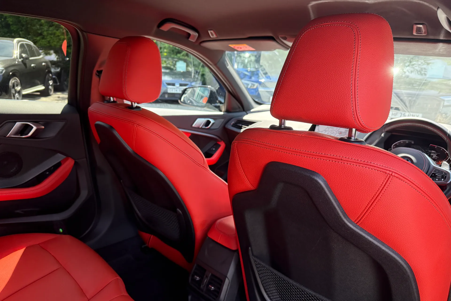 BMW 1 SERIES thumbnail image number 38