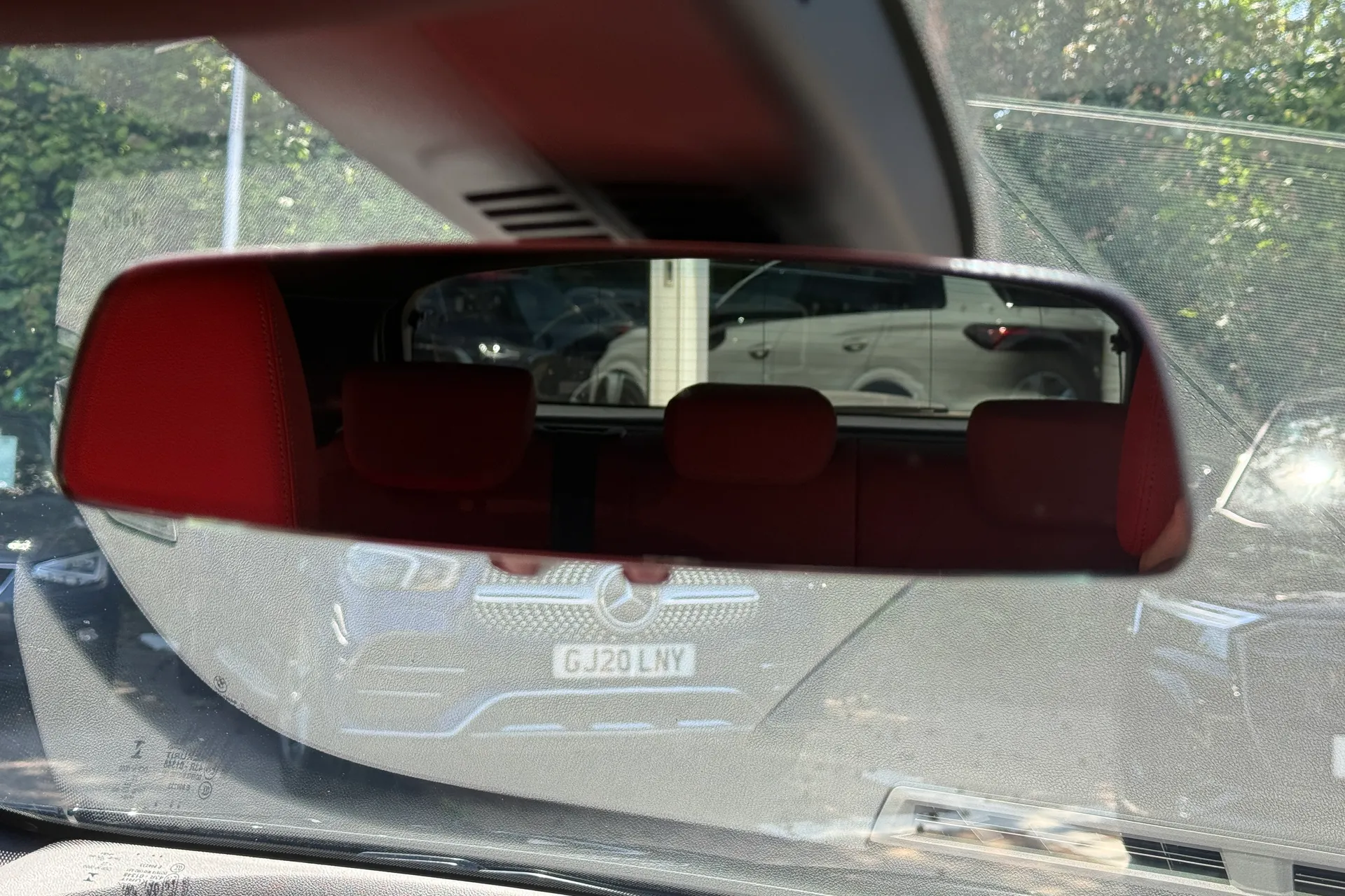 BMW 1 SERIES thumbnail image number 17
