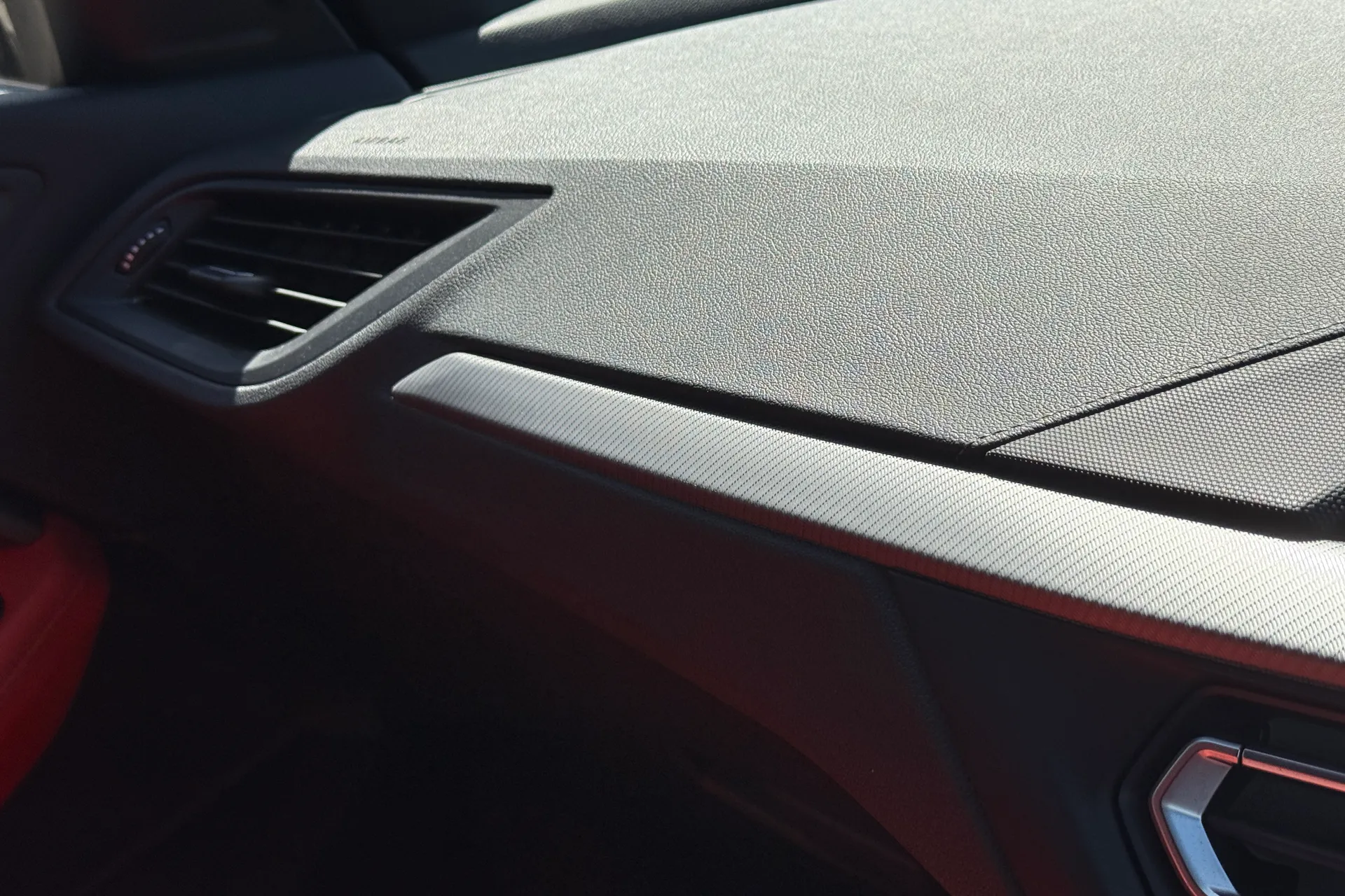 BMW 1 SERIES thumbnail image number 19