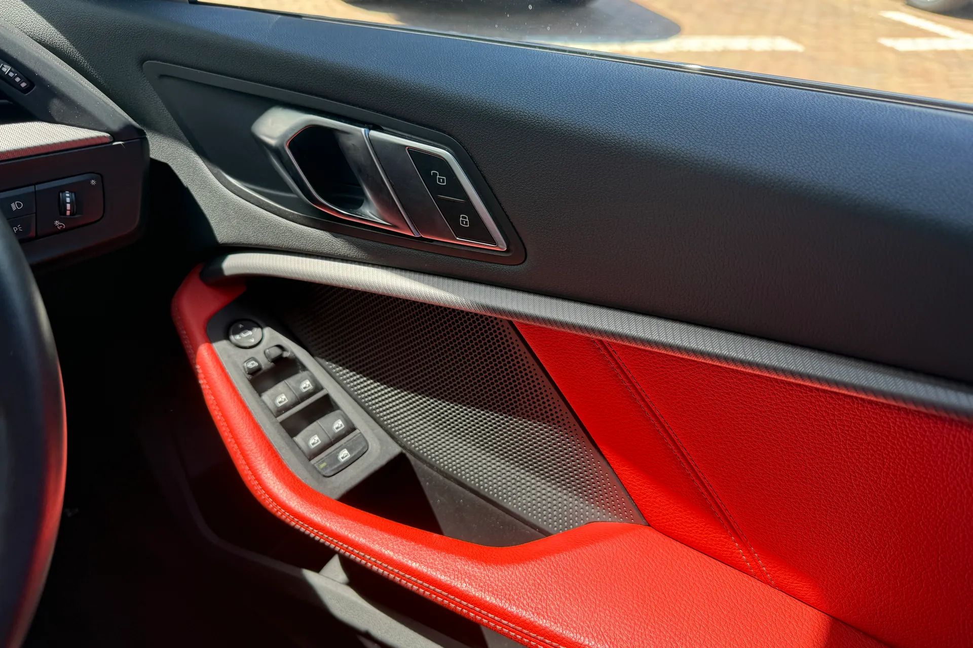 BMW 1 SERIES thumbnail image number 26