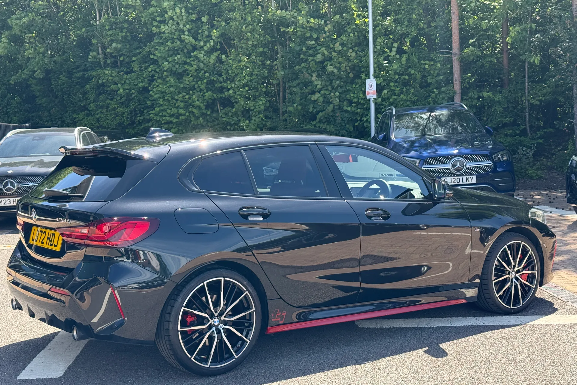 BMW 1 SERIES thumbnail image number 42