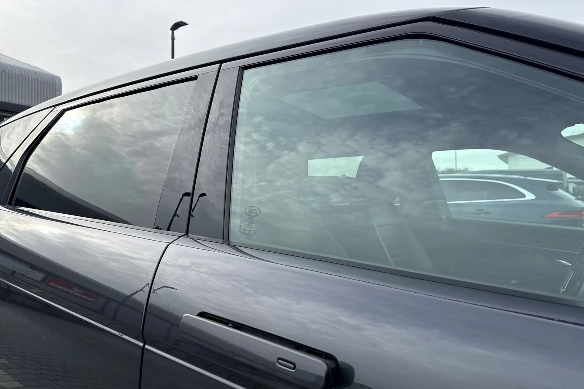 LAND ROVER RANGE ROVER EVOQUE thumbnail image number 26