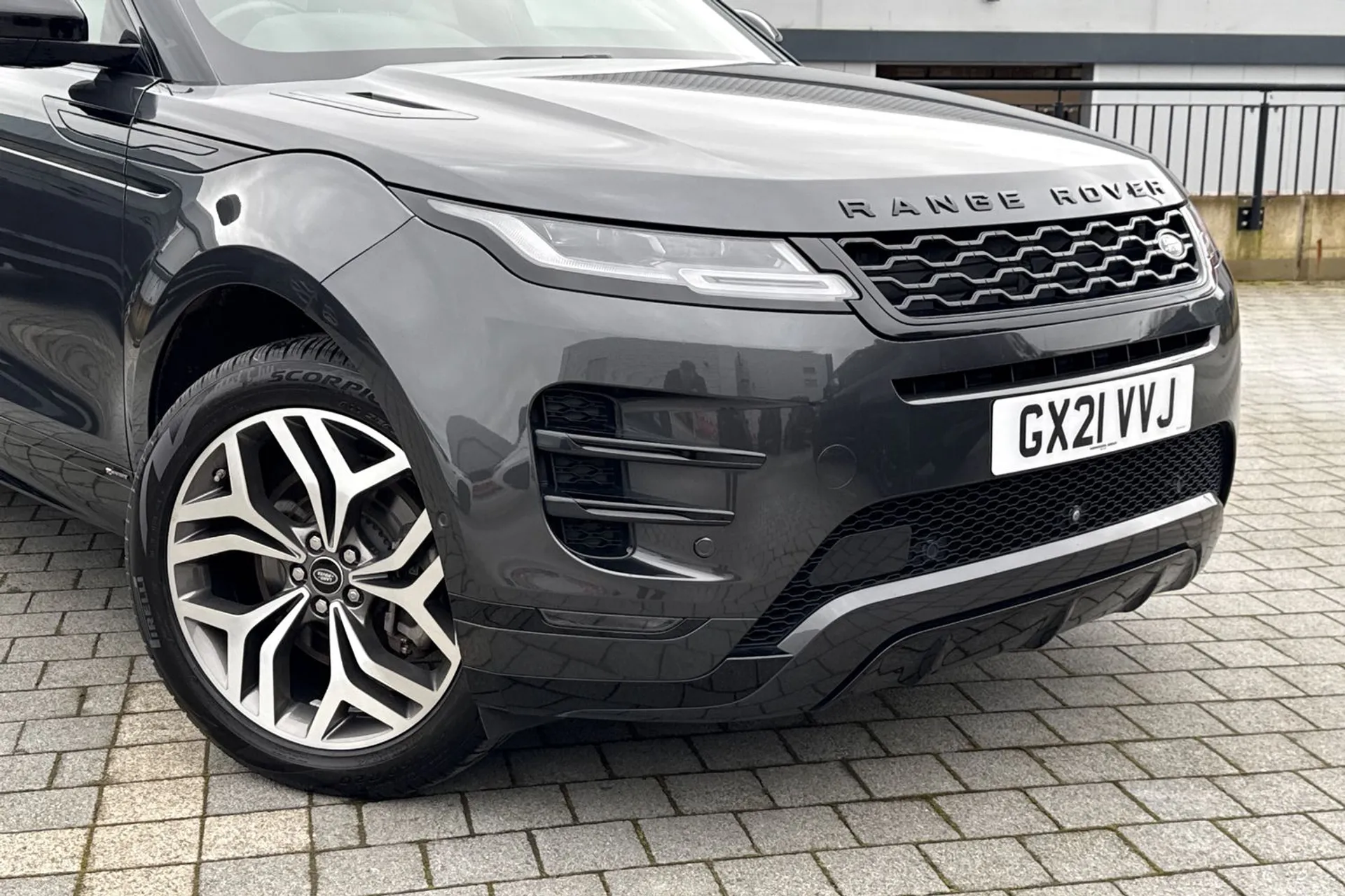 LAND ROVER RANGE ROVER EVOQUE thumbnail image number 20