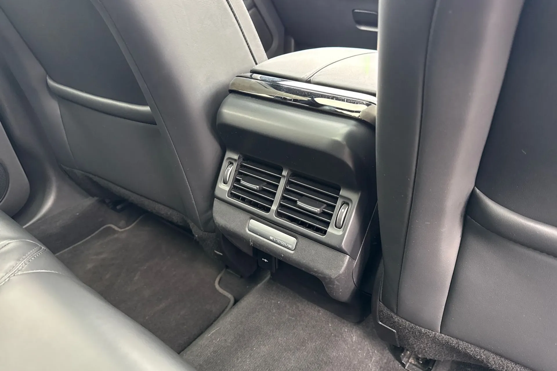 LAND ROVER RANGE ROVER EVOQUE thumbnail image number 56