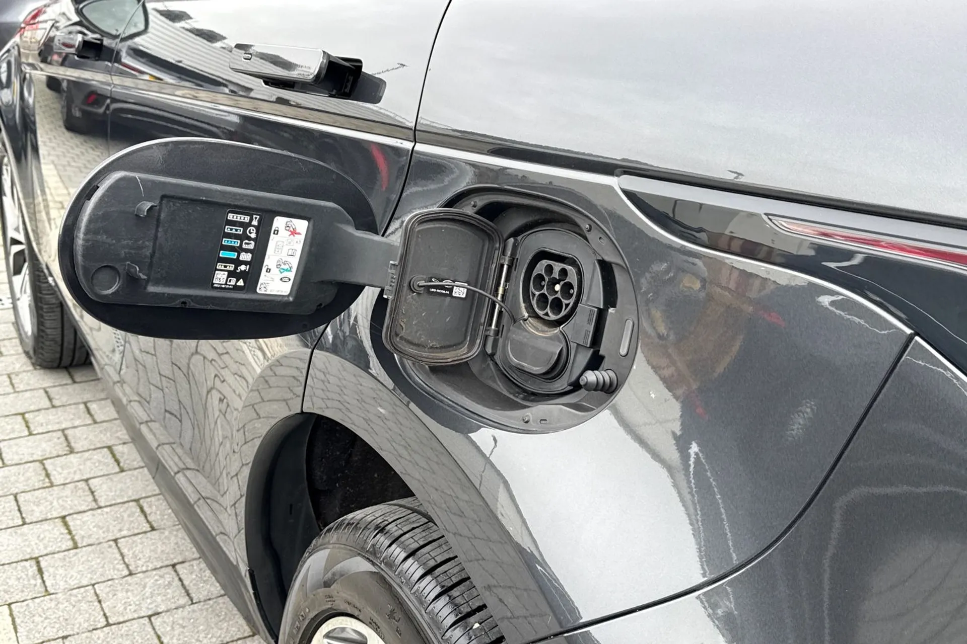 LAND ROVER RANGE ROVER EVOQUE thumbnail image number 14