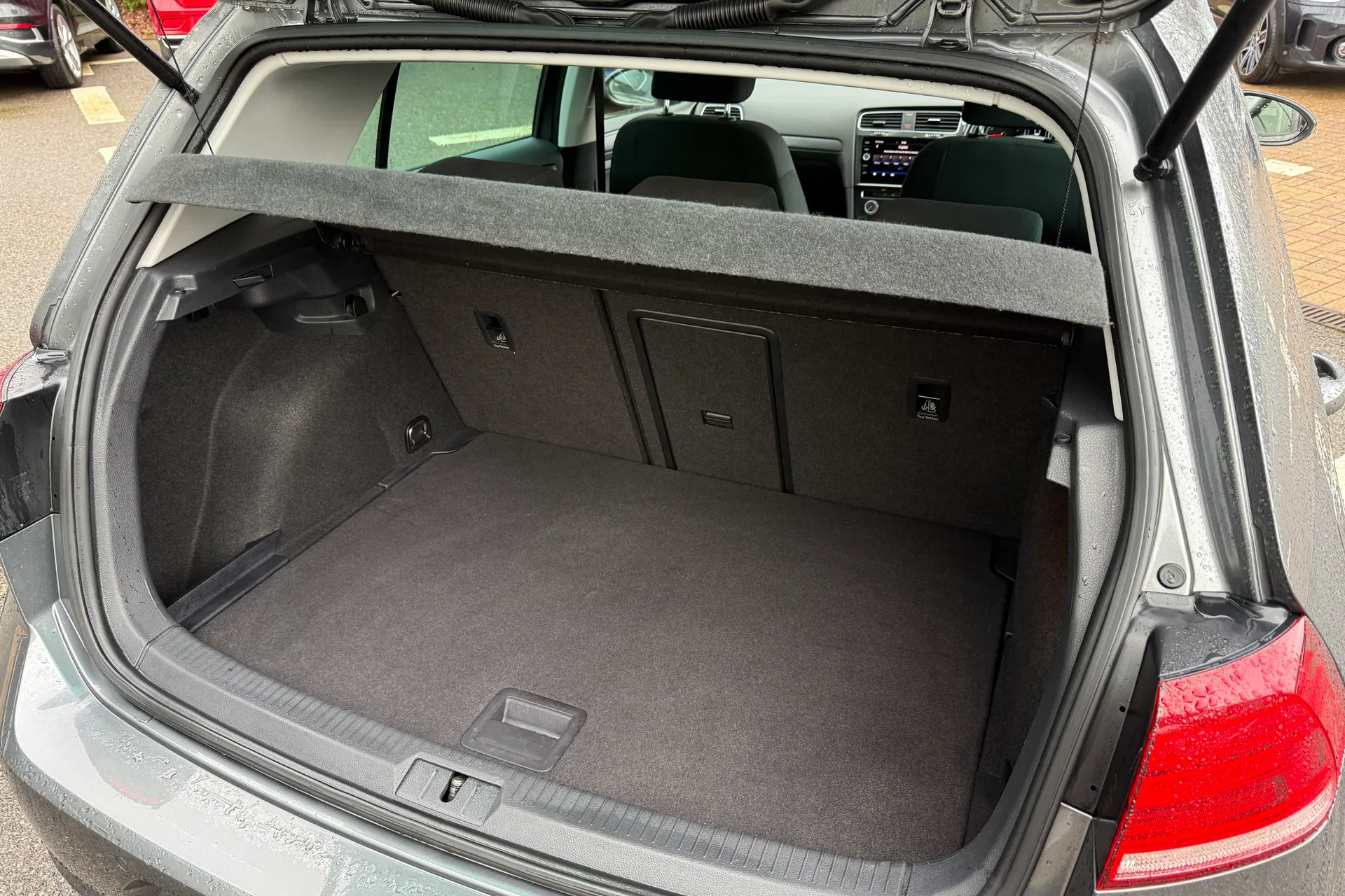 VOLKSWAGEN GOLF thumbnail image number 39