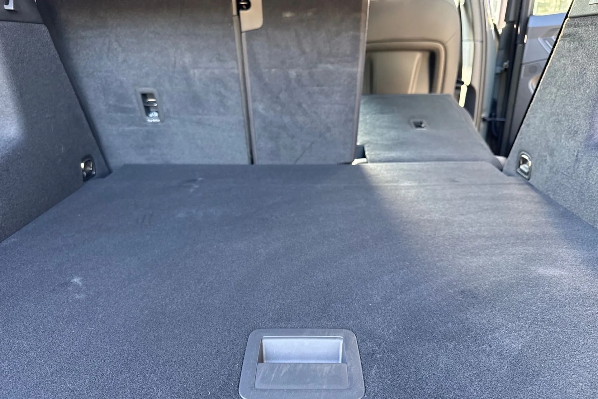 Audi Q3 thumbnail image number 39