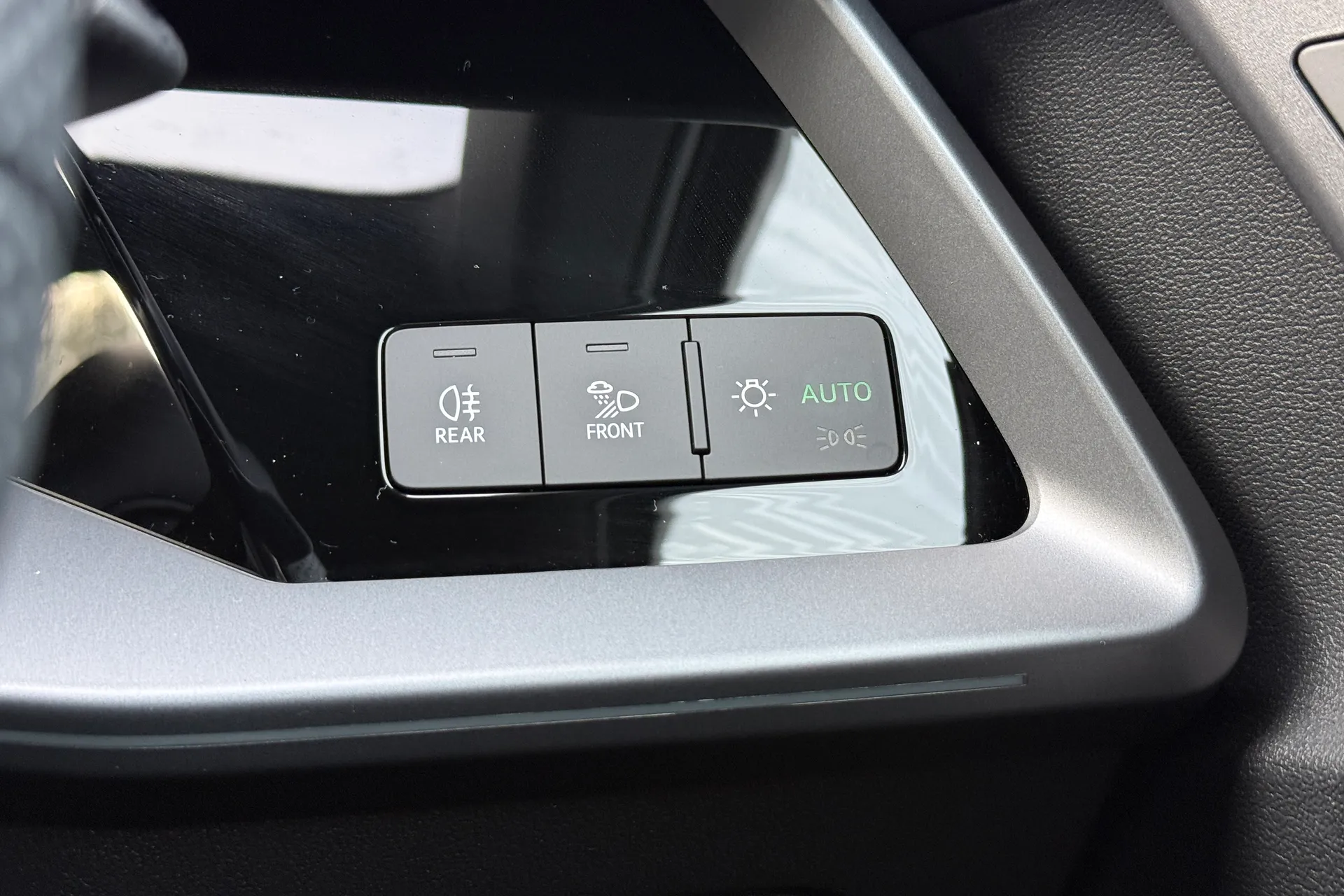 Audi RS3 thumbnail image number 20