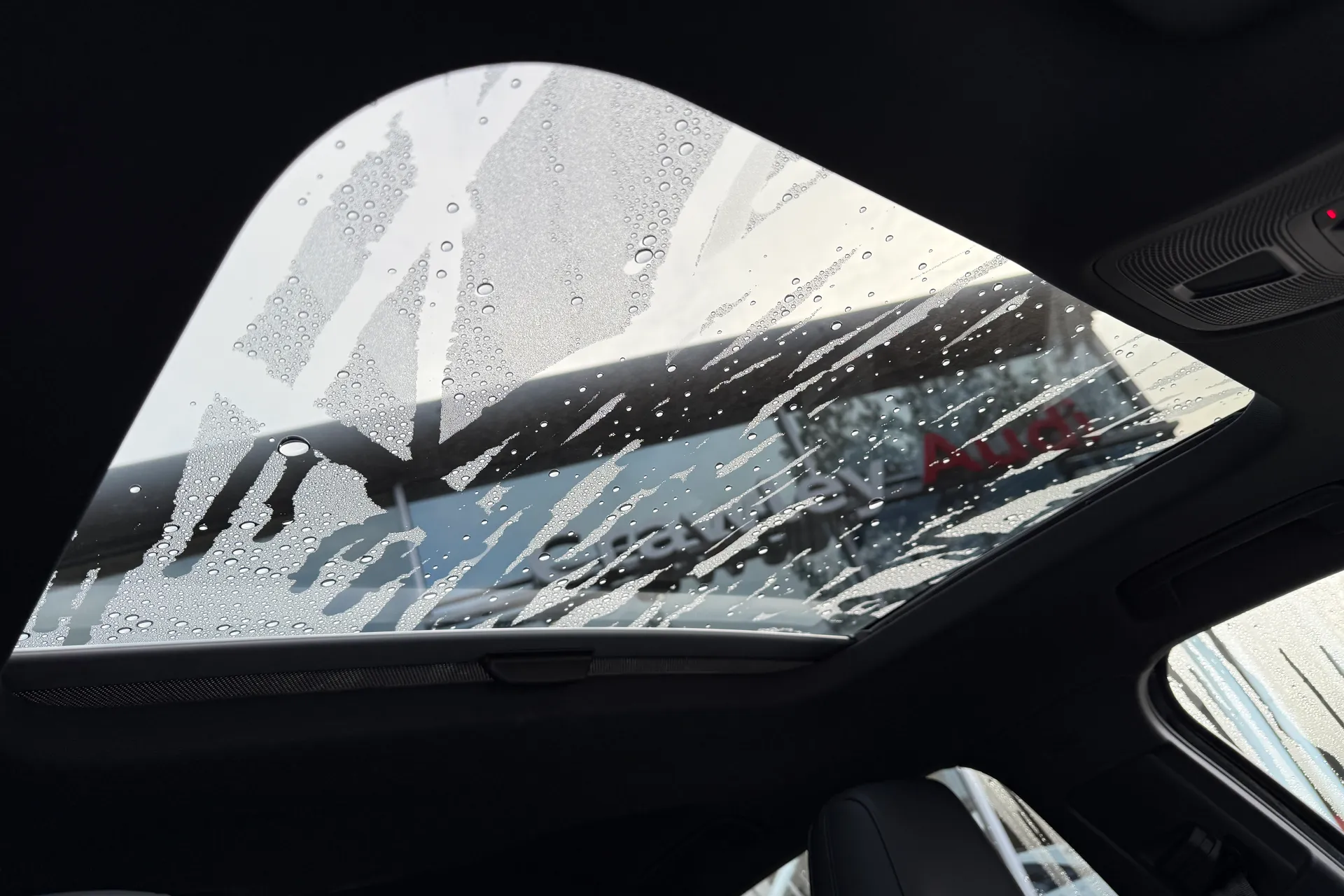 Audi RS3 thumbnail image number 14