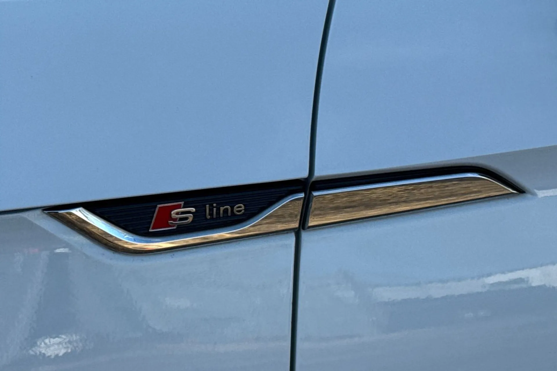 Audi A5 thumbnail image number 51