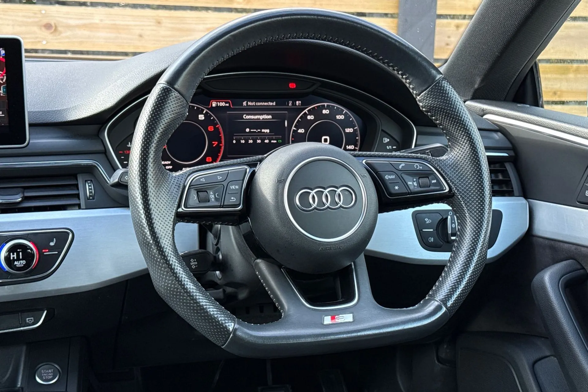 Audi A5 thumbnail image number 35