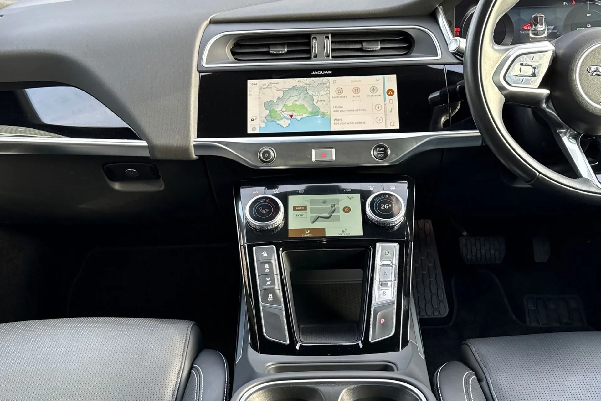 Jaguar I-PACE thumbnail image number 51